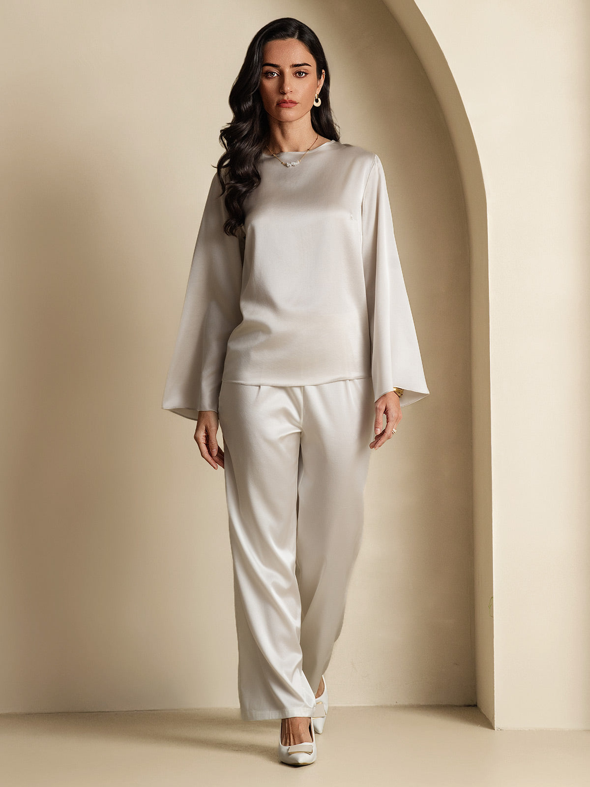 19Momme Silk Relaxed Long-sleeved Blouse