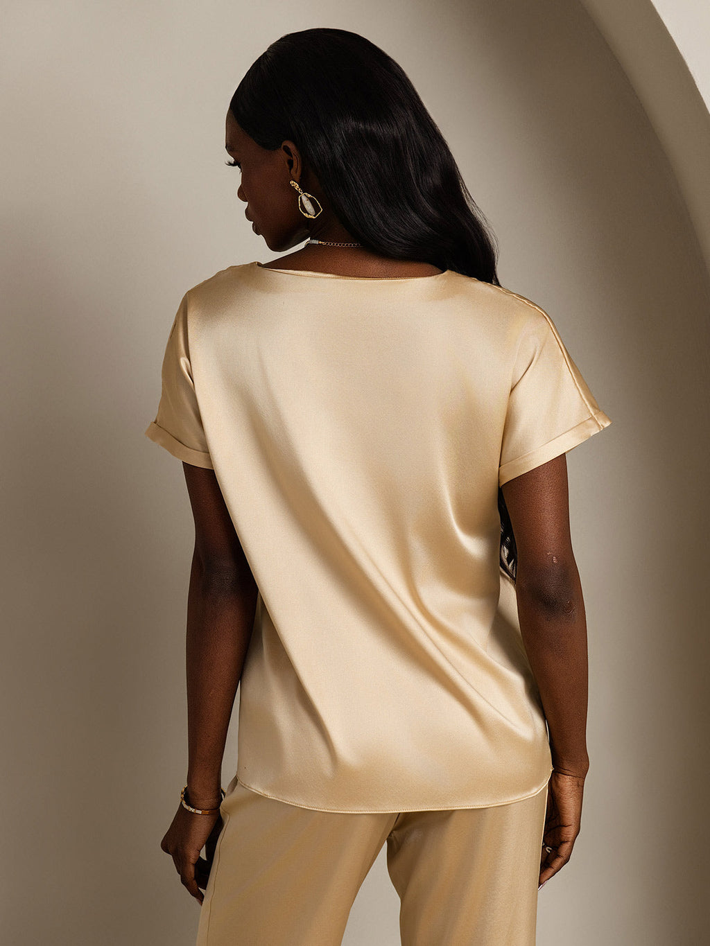19Momme Silk Classic Casual Short Sleeve T-Shirt