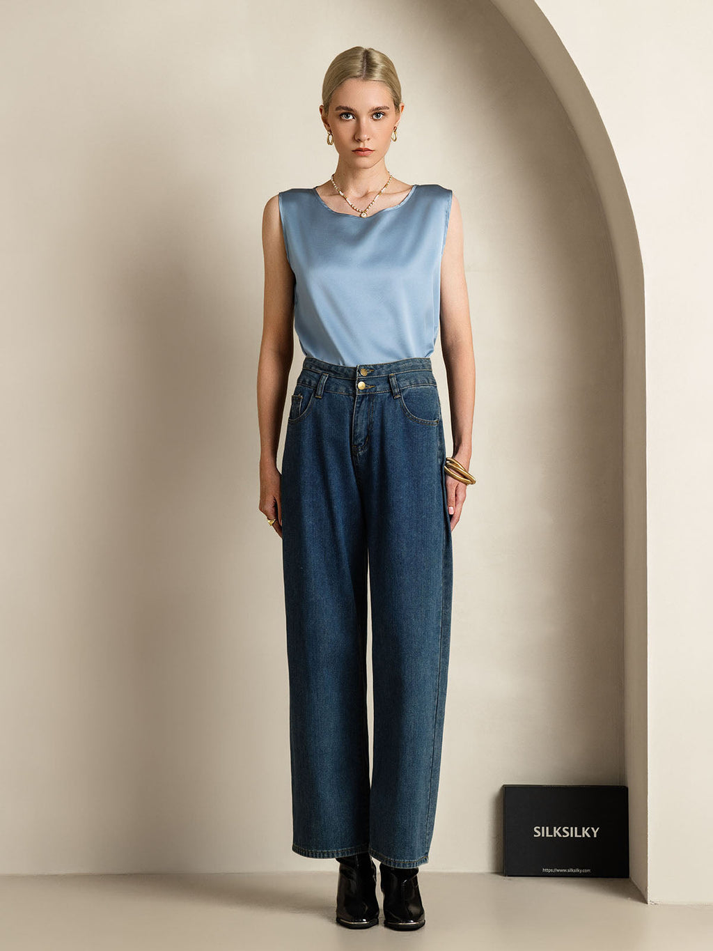 19Momme Silk Lounge Round Neck Tank Top