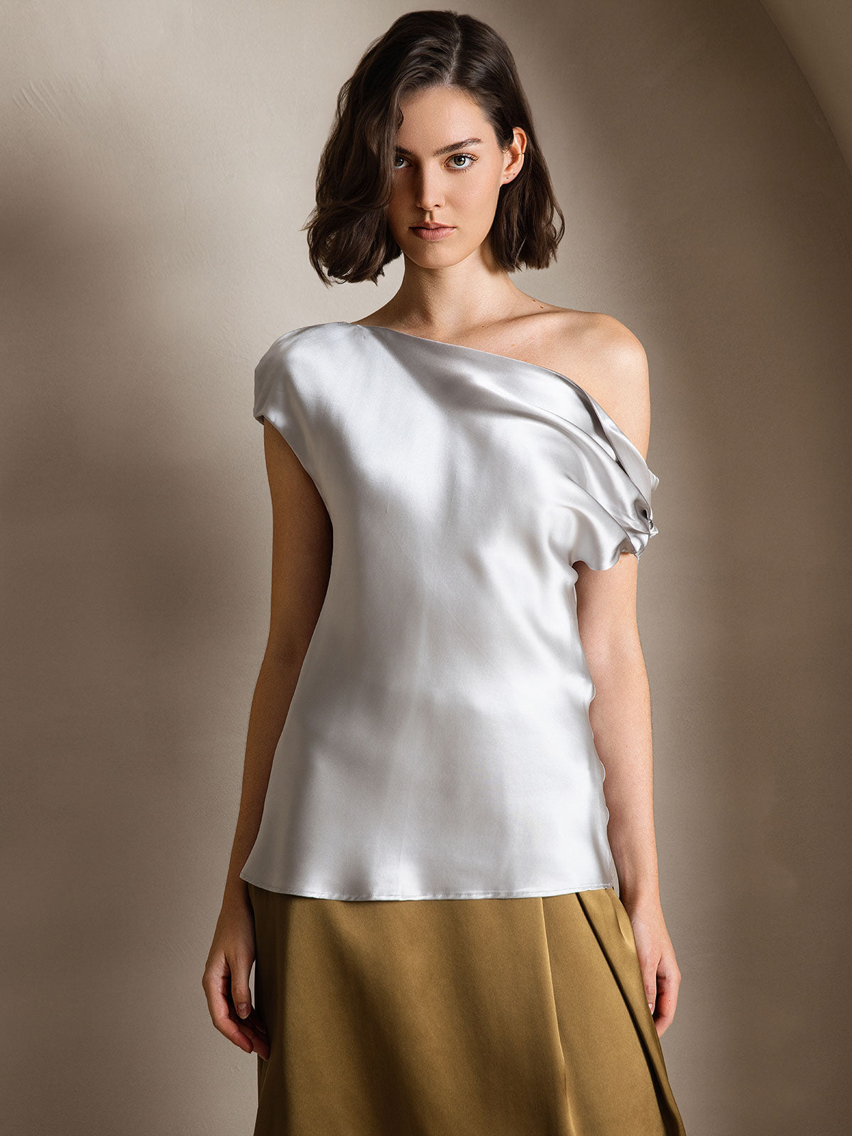 19Momme Silk Chic One-Shoulder Blouse