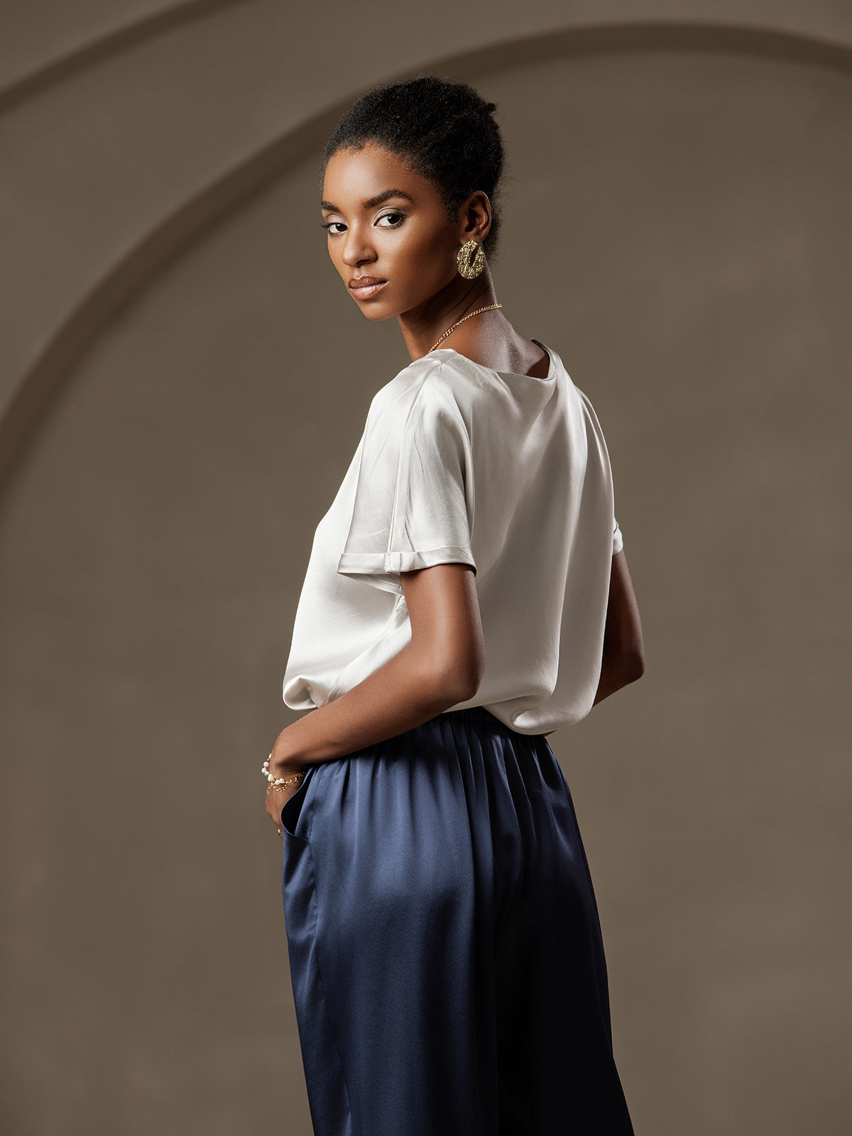 19Momme Silk Casual Short Sleeve T-Shirt