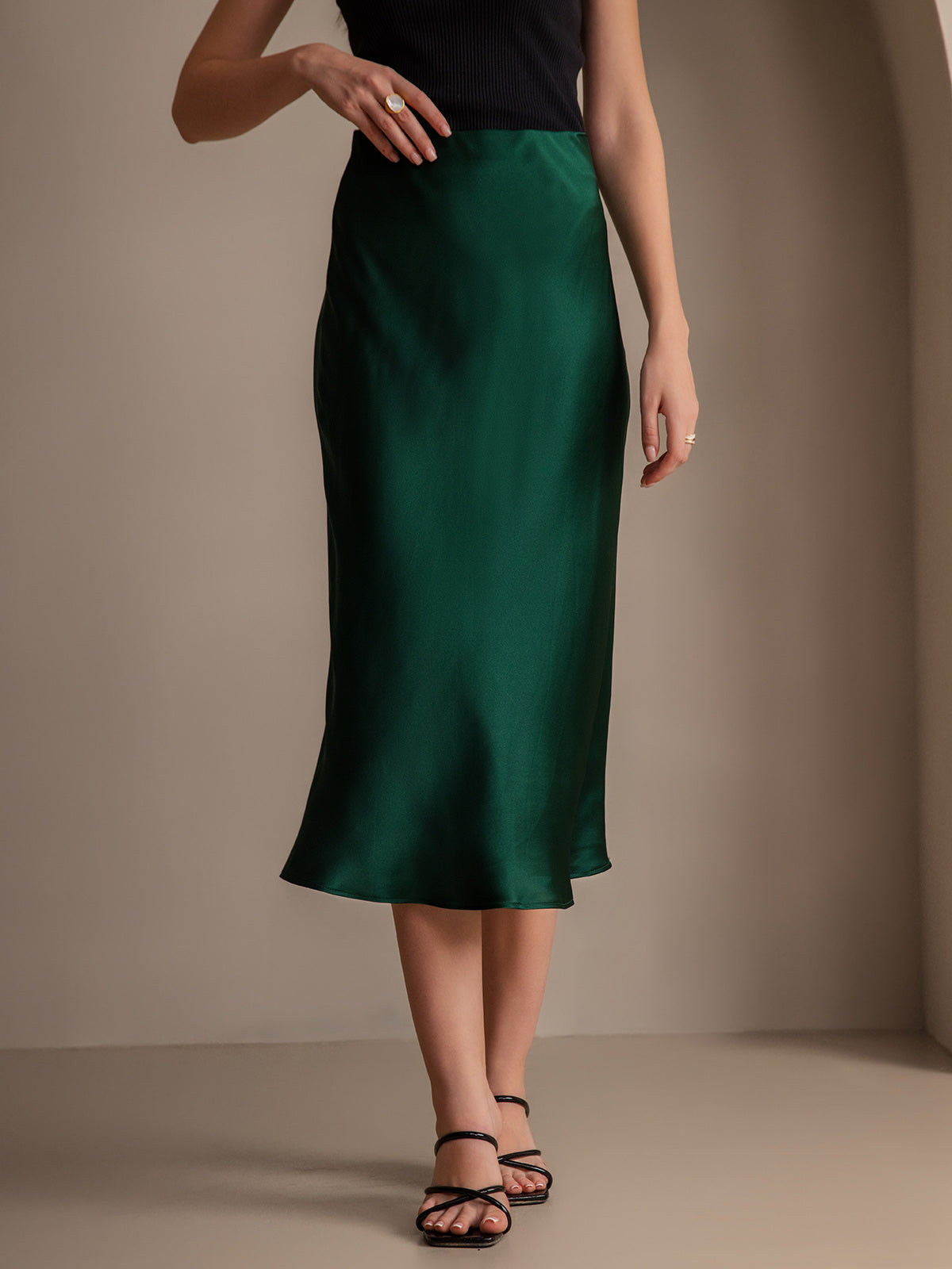 19Momme Mulberry Silk Stretch Long Straight Skirt