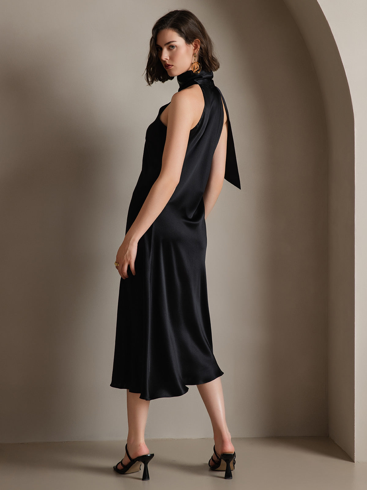 19Momme Silk Tie Neck Dress
