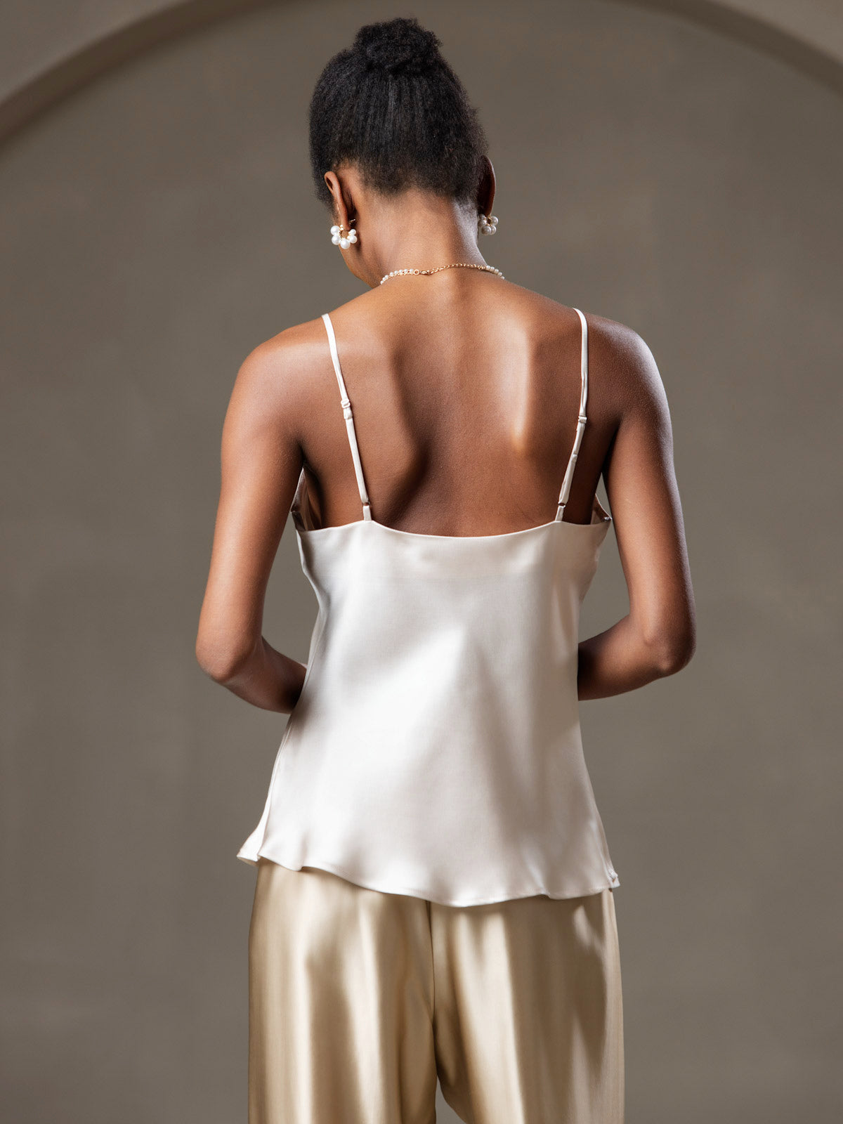 V-neck Pure Silk Spaghetti Straps Camisole Top