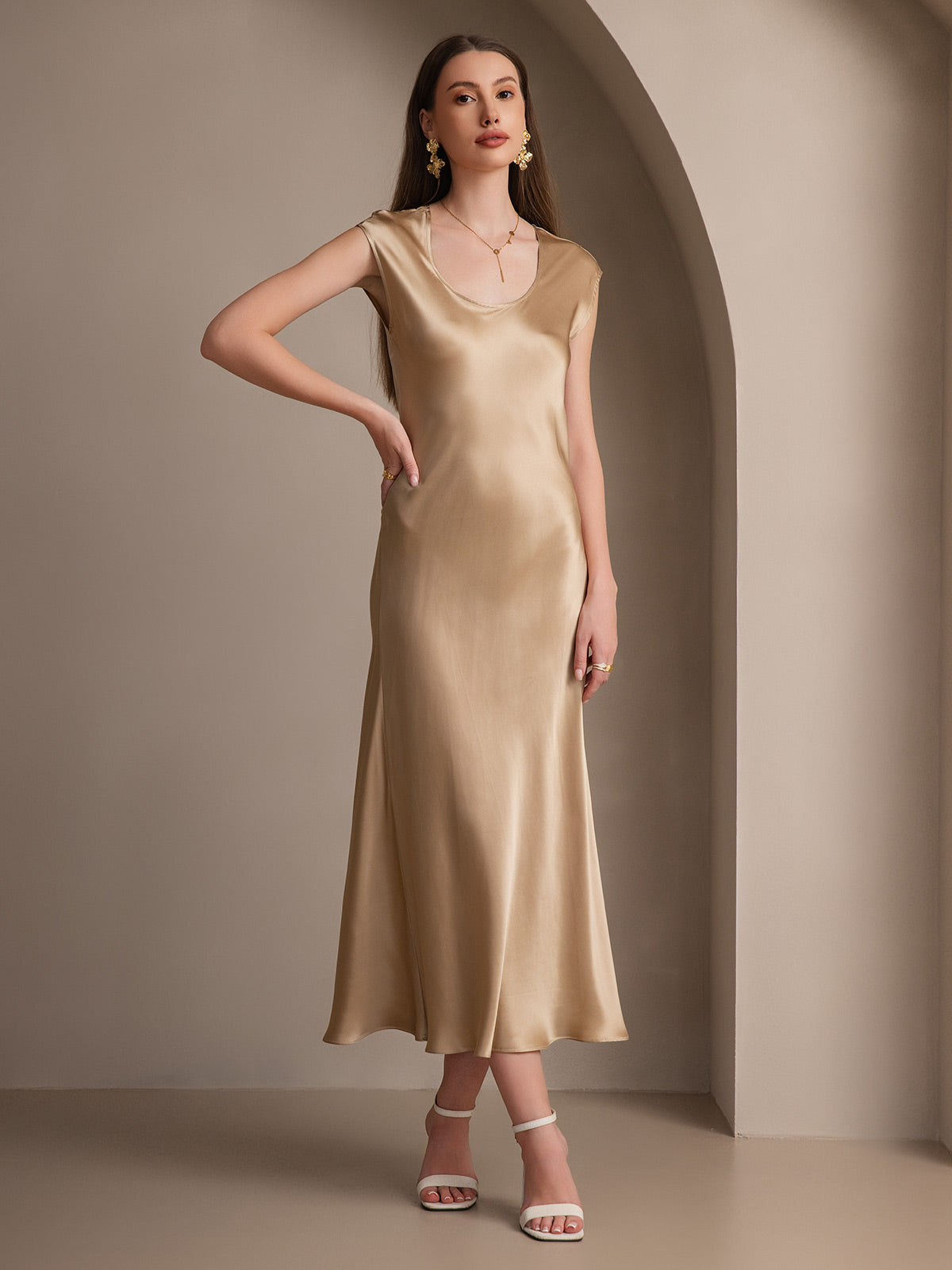 19Momme Silk U-neck Sleeveless Dress