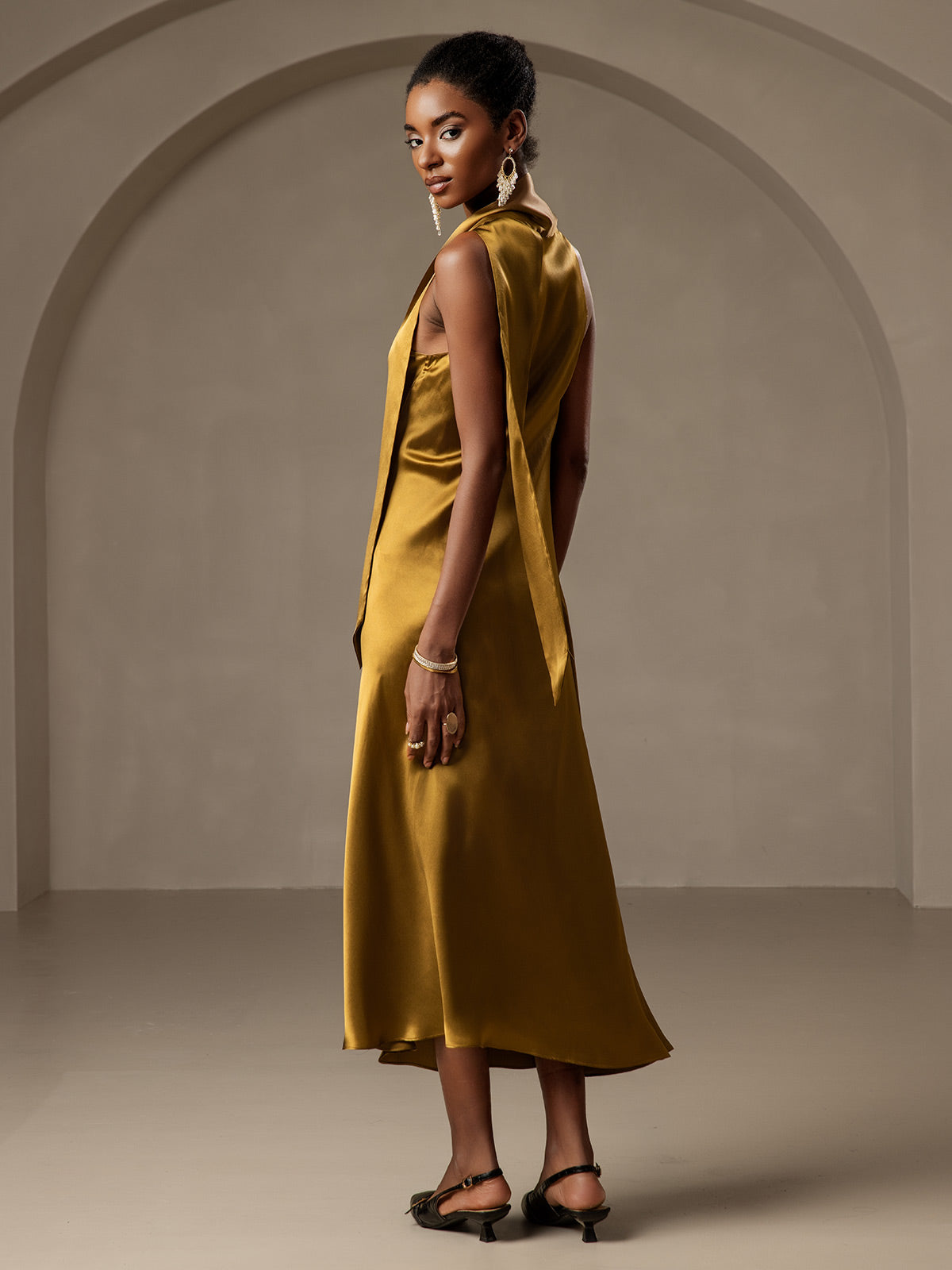 19Momme Silk Tie Neck Dress