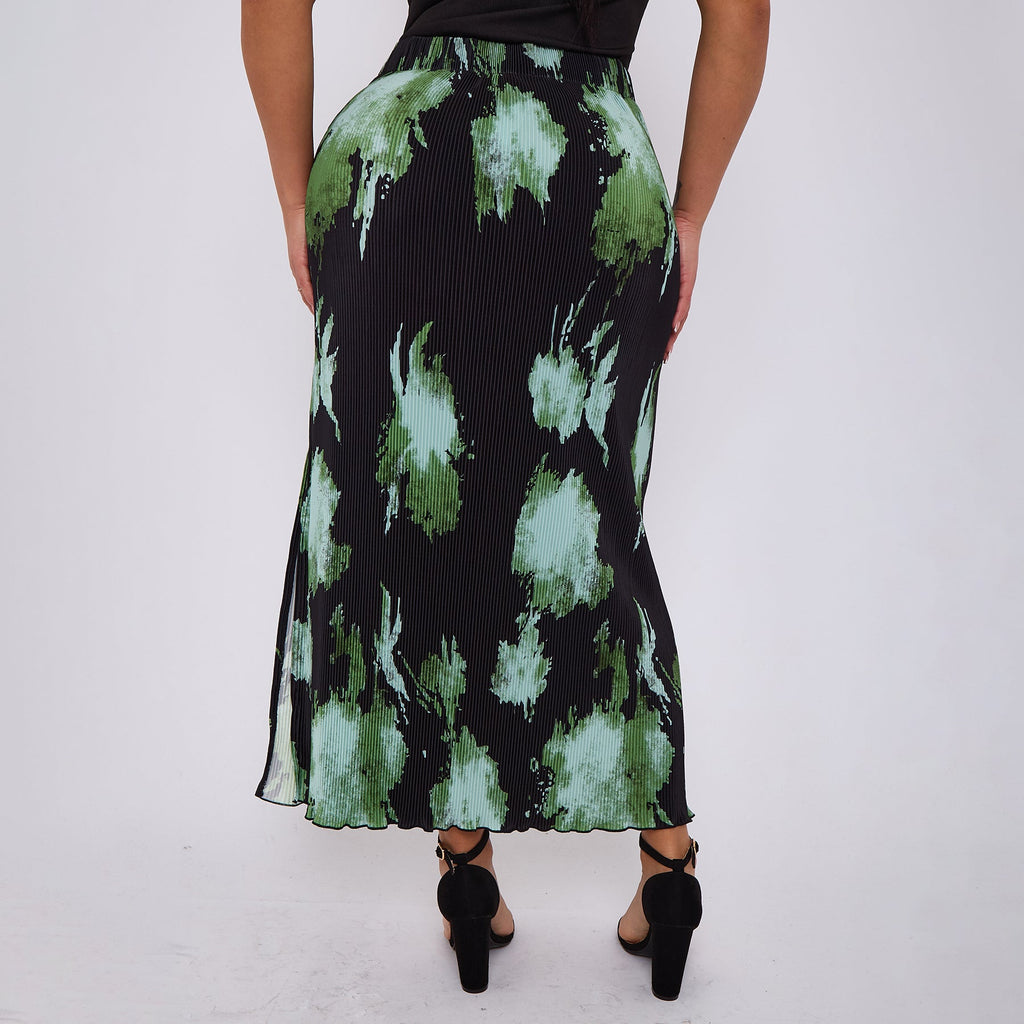 Abstract Green Plus Size Pleated Skirt