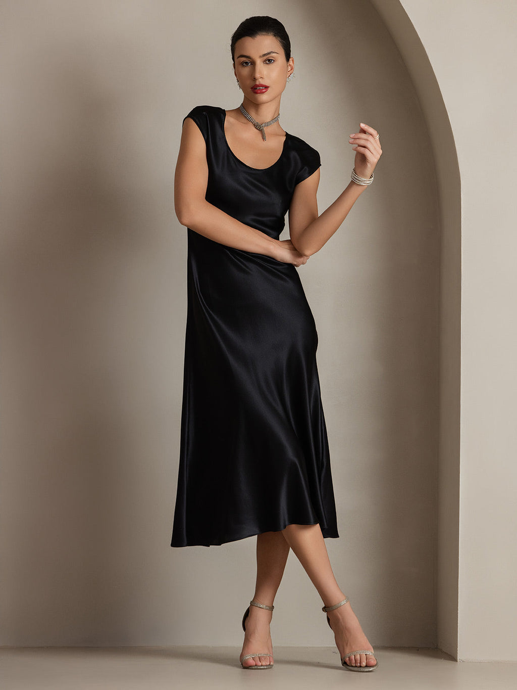 19Momme Silk U-neck Sleeveless Dress