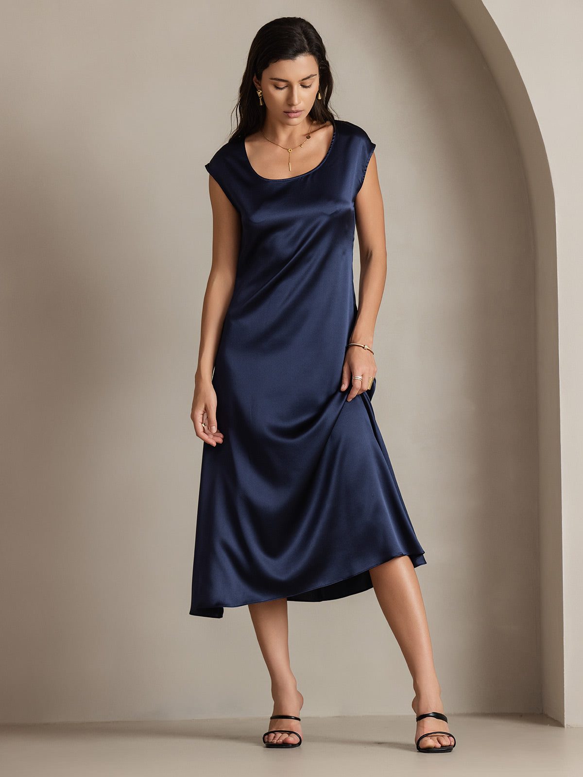 19Momme Silk U-neck Sleeveless Dress