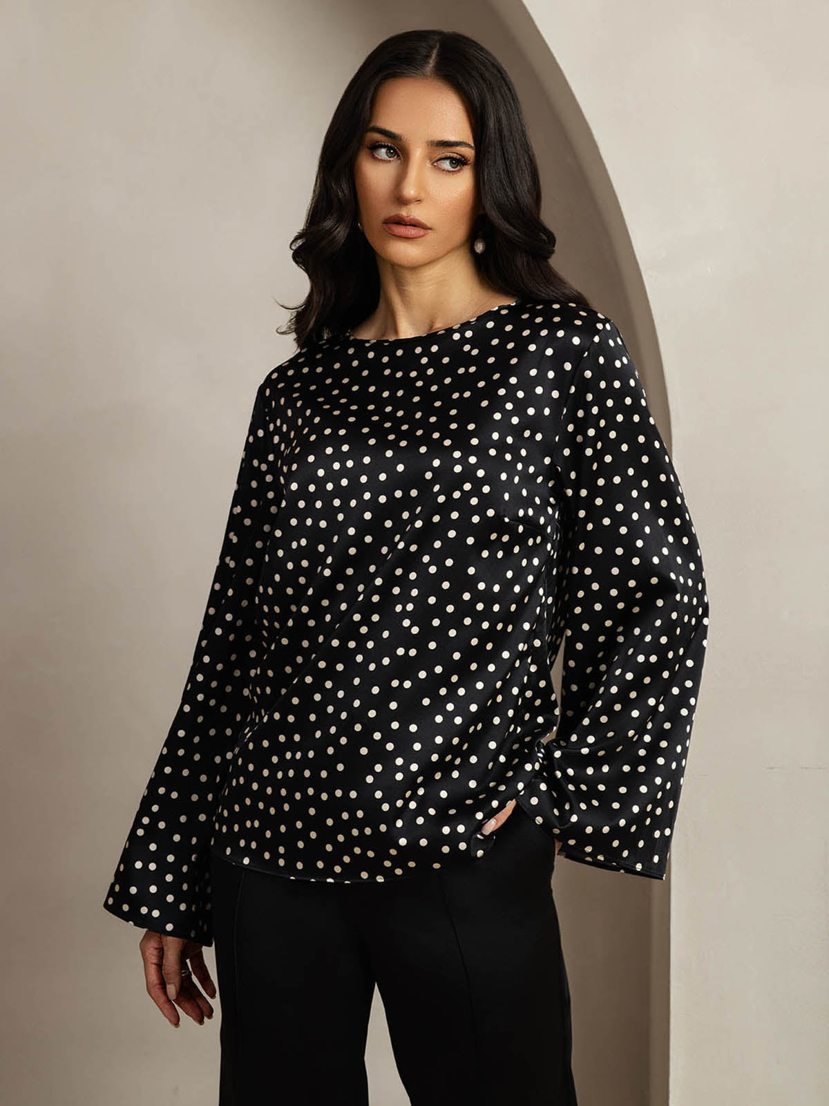 19Momme Silk Relaxed Long-sleeved Blouse