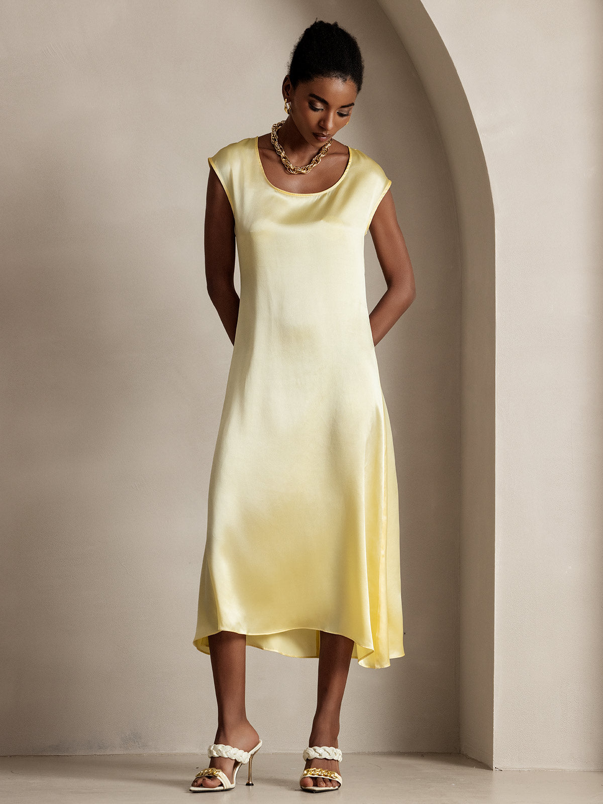 19Momme Silk U-neck Sleeveless Dress