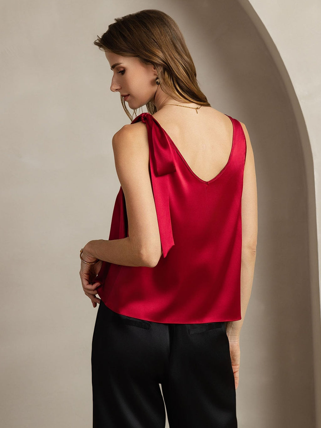 19Momme Silk Bow-Tie V-Neck Tank Top