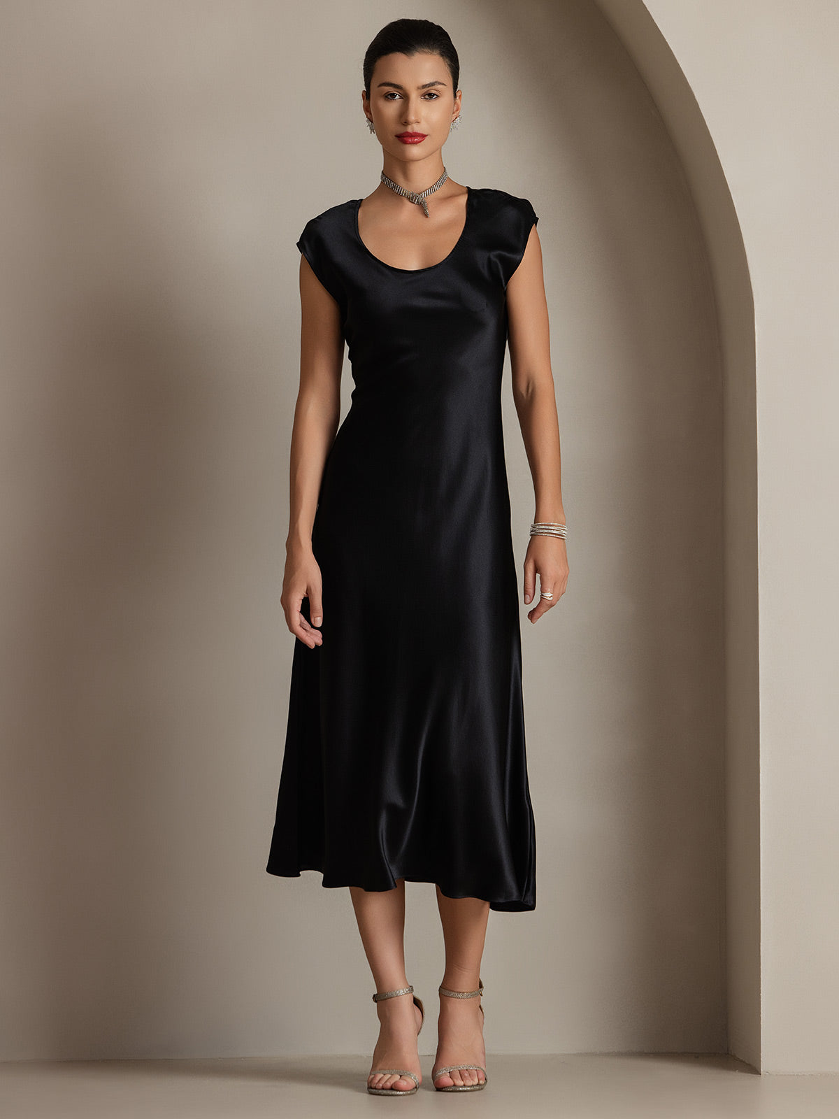 19Momme Silk U-neck Sleeveless Dress