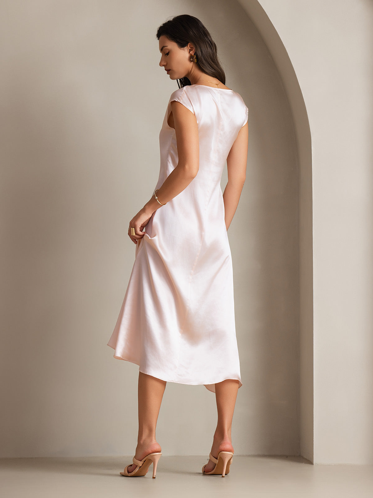 19Momme Silk U-neck Sleeveless Dress