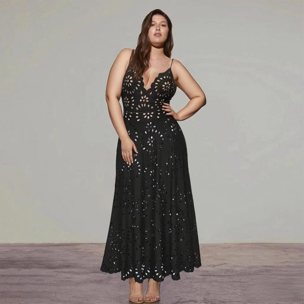 Black Scalloped Hollow Sexy One-Piece Swimsuit&Skirt