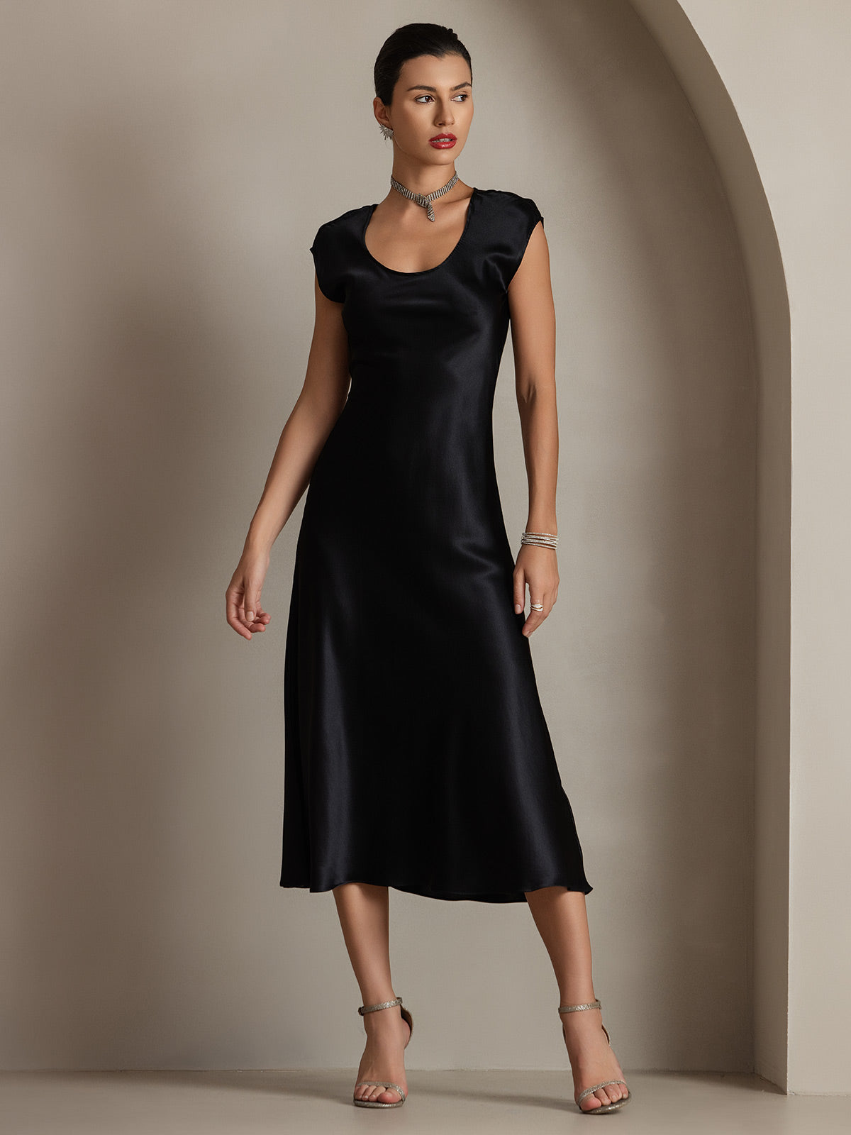 19Momme Silk U-neck Sleeveless Dress