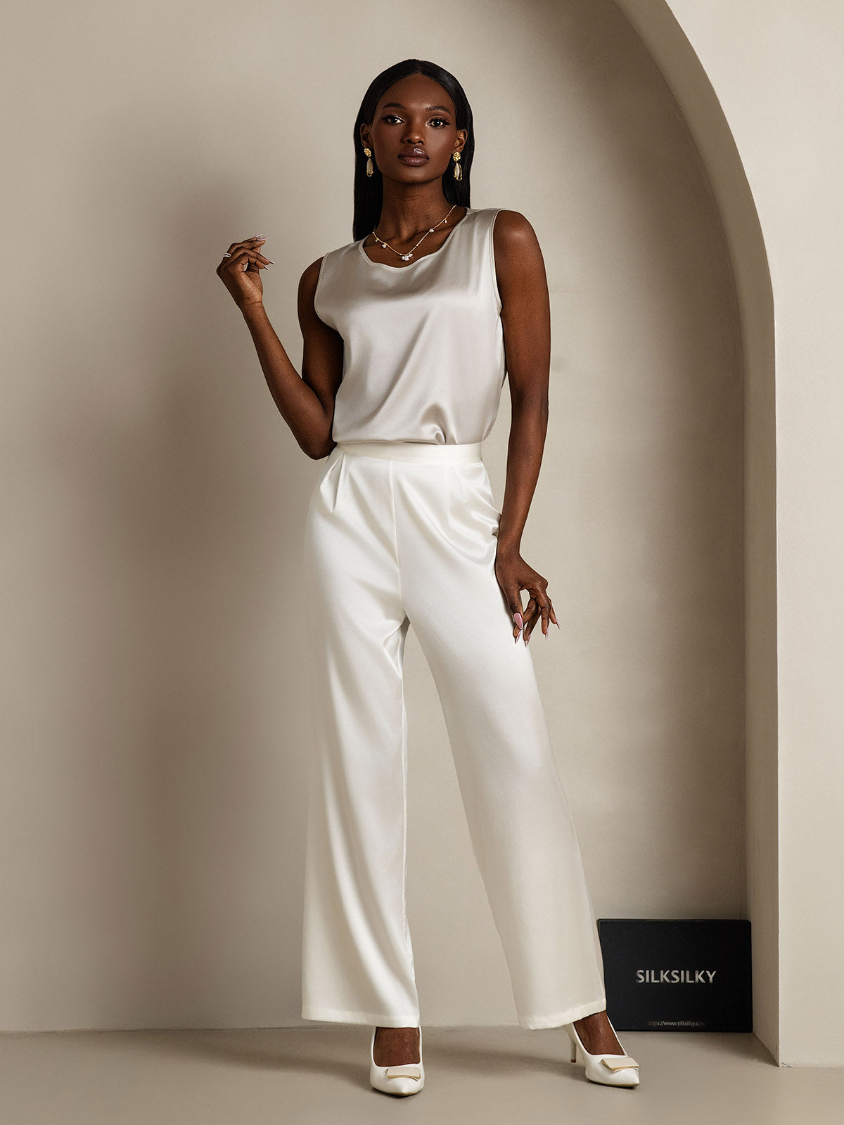 19Momme Silk Lounge Round Neck Tank Top