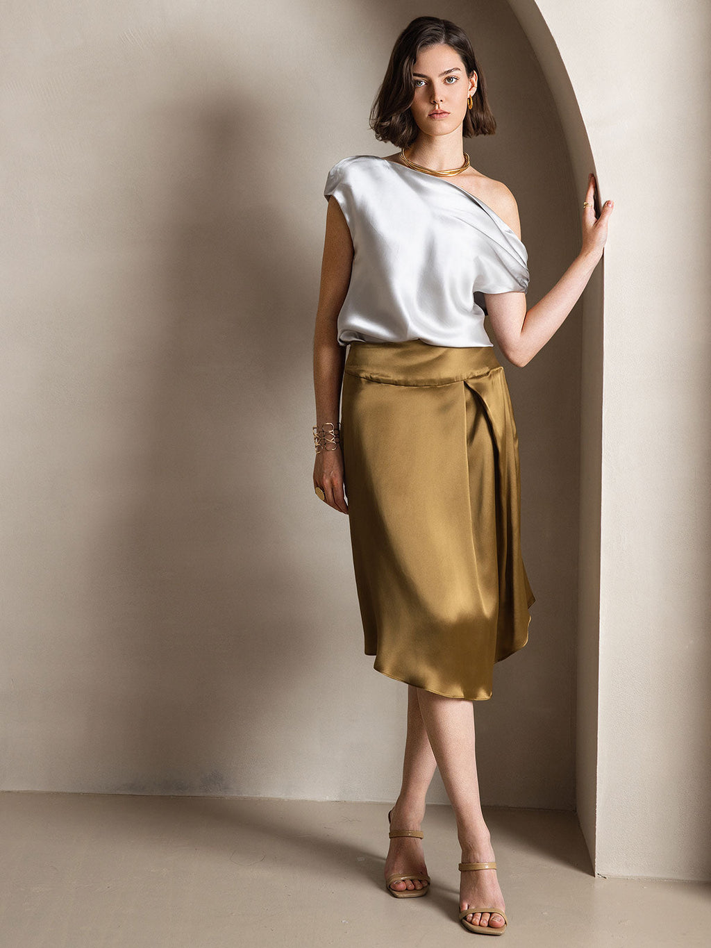 19Momme Silk Chic One-Shoulder Blouse