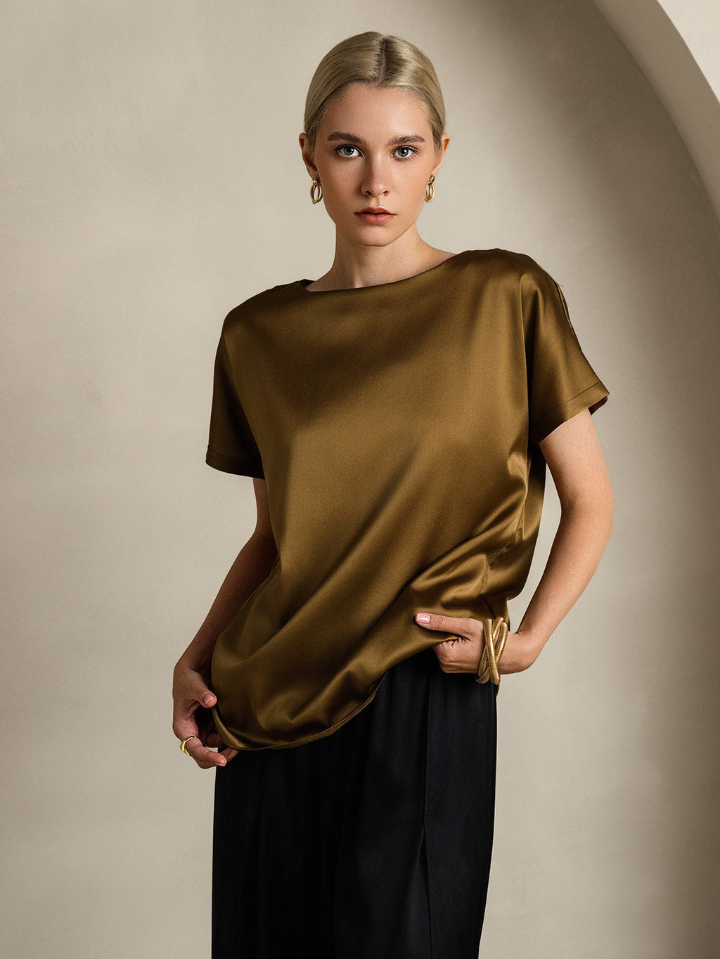 19Momme Silk Classic Casual Short Sleeve T-Shirt