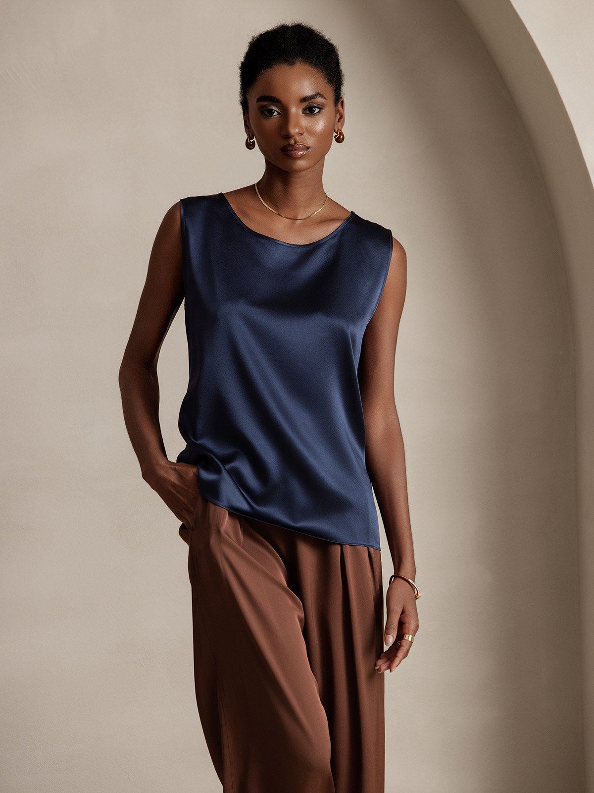 19Momme Silk Lounge Round Neck Tank Top
