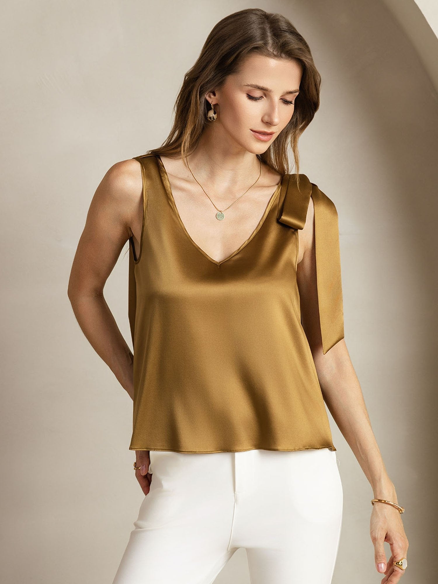 19Momme Silk Bow-Tie V-Neck Tank Top