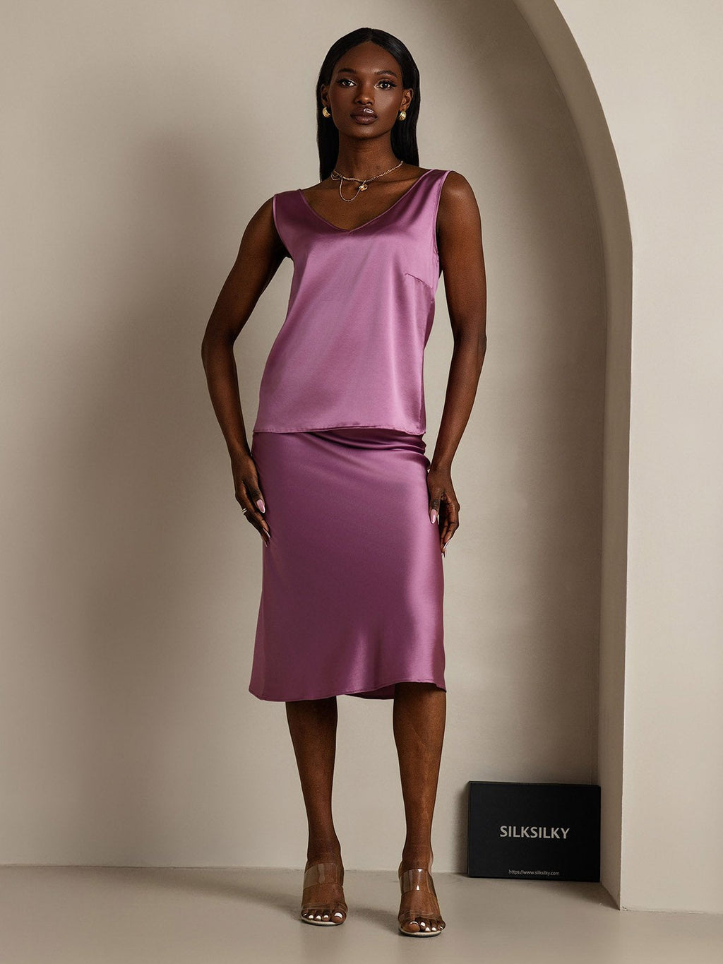 19Momme Silk V-neck Straps Tank Top