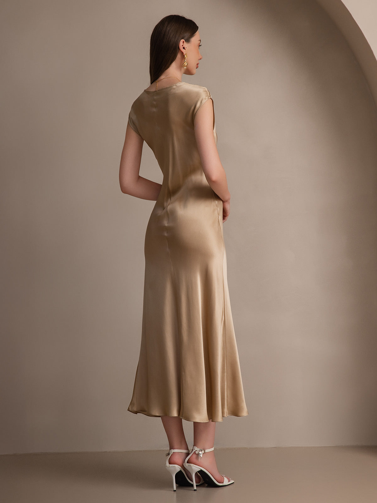 19Momme Silk U-neck Sleeveless Dress