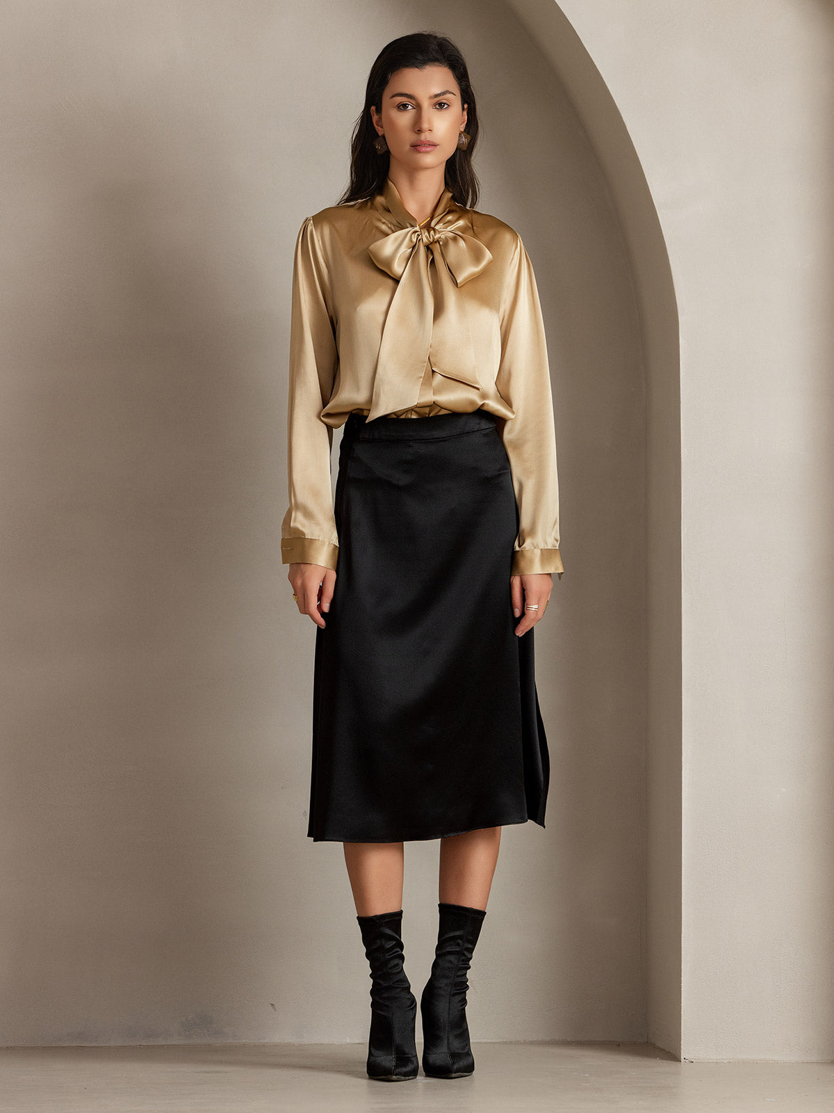 19Momme Silk A Line Long Slit Skirt with Zipper Design