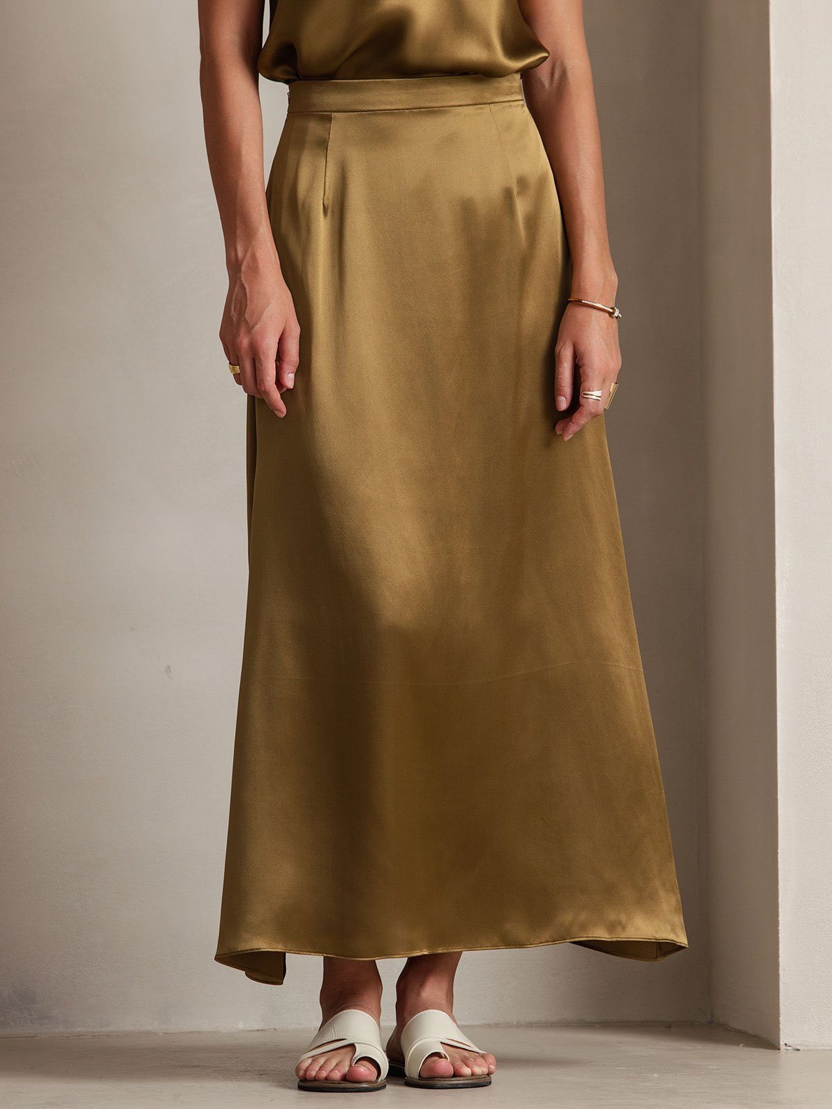 19Momme Silk A Line Maxi Skirt with Zipper Design