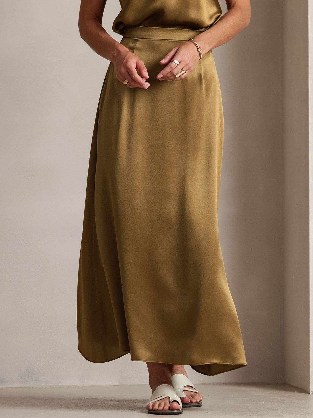 19Momme Silk A Line Maxi Skirt with Zipper Design
