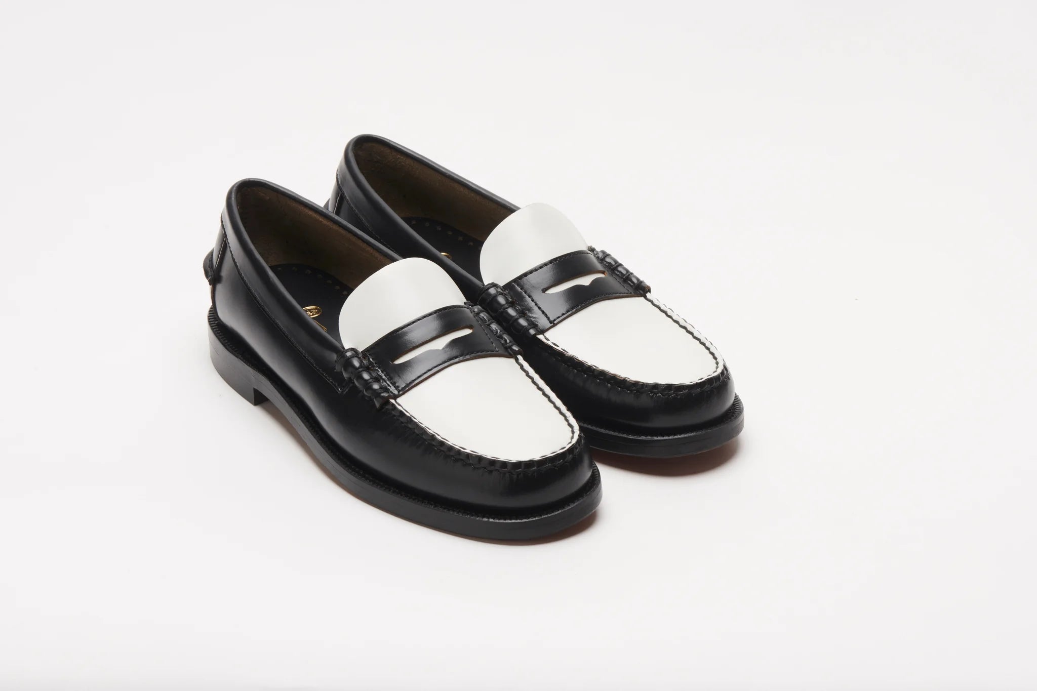 Classic Dan - Black & White