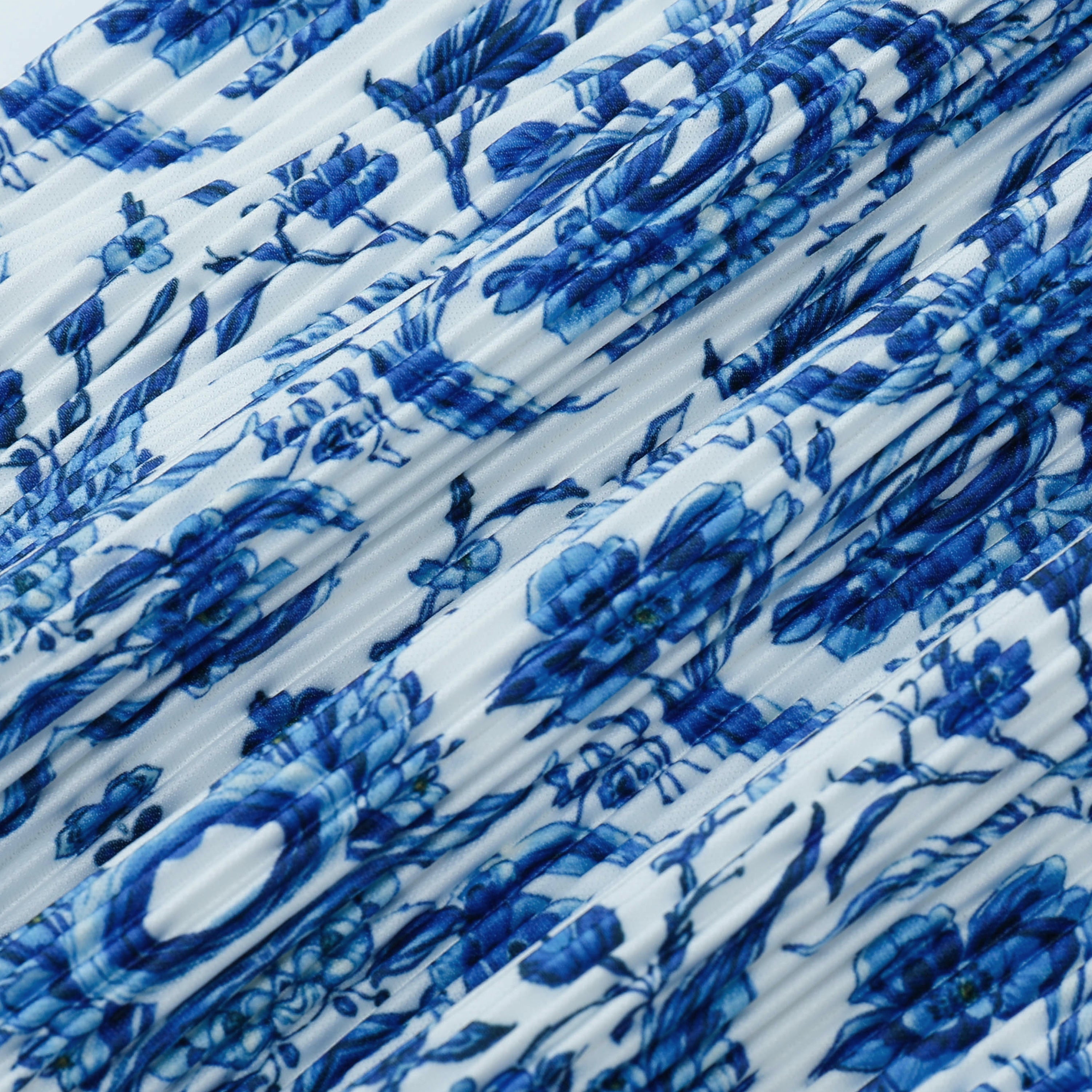 Blue Boho Pattern V-Neck Vest Top & Pleated Pants