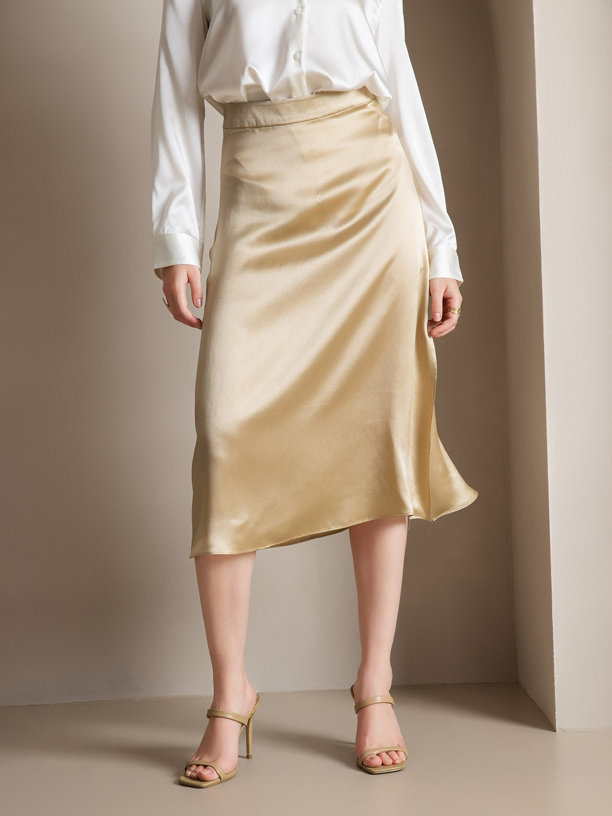 19Momme Silk A Line Long Slit Skirt with Zipper Design
