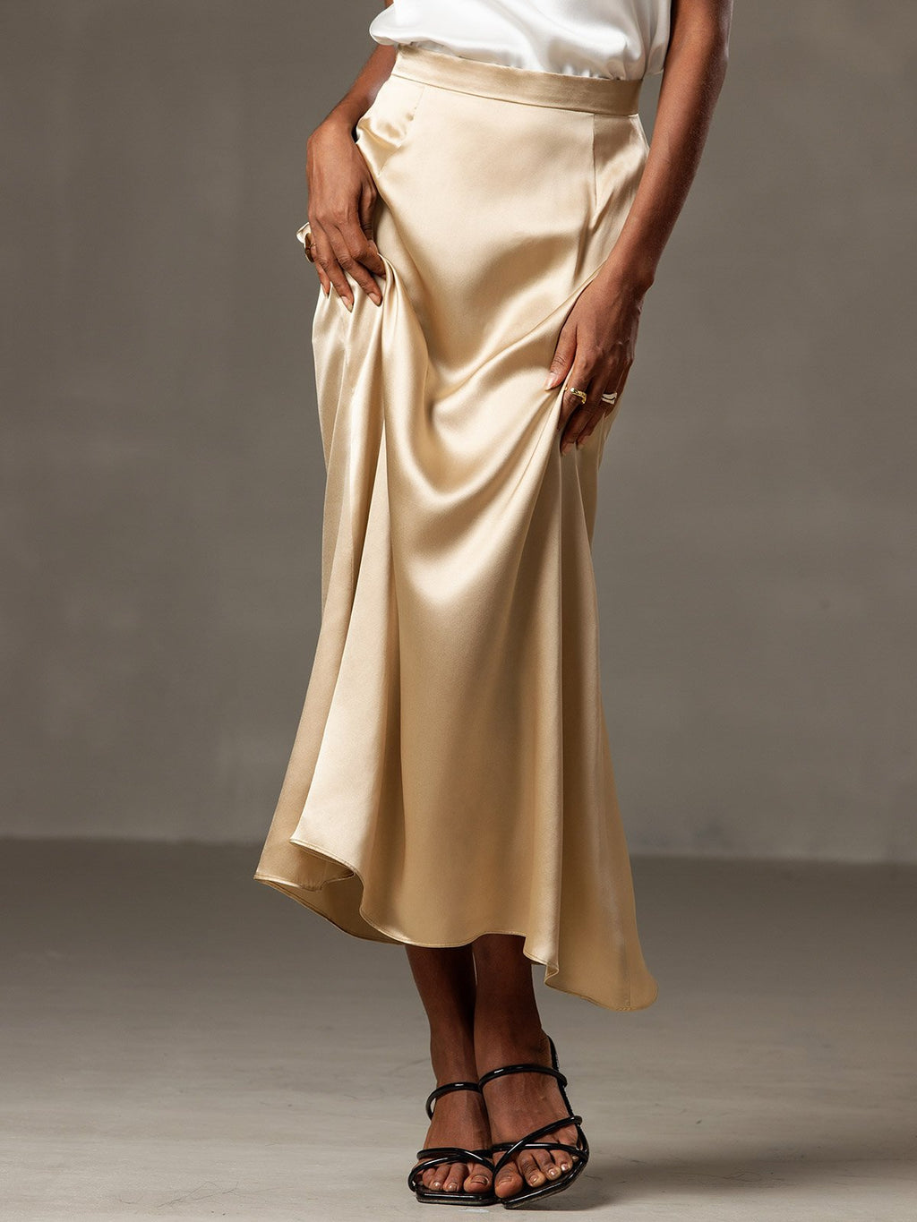 19Momme Silk A Line Maxi Skirt with Zipper Design