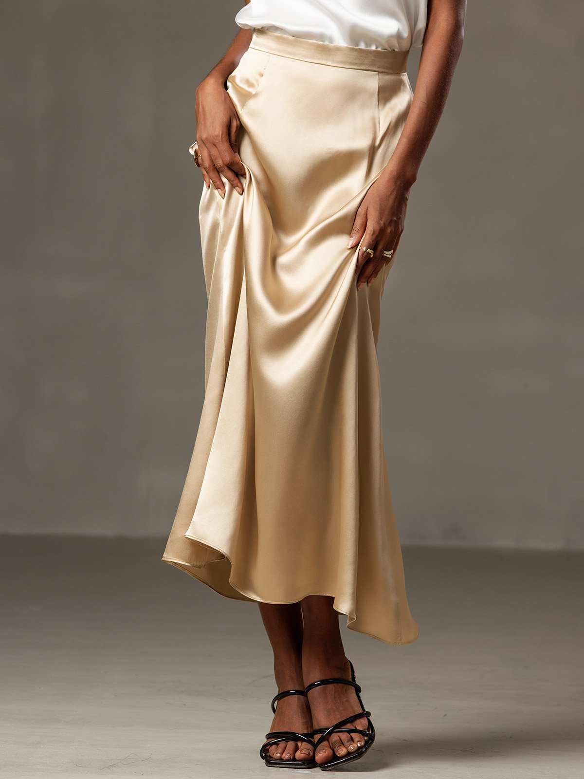 19Momme Silk A Line Maxi Skirt with Zipper Design