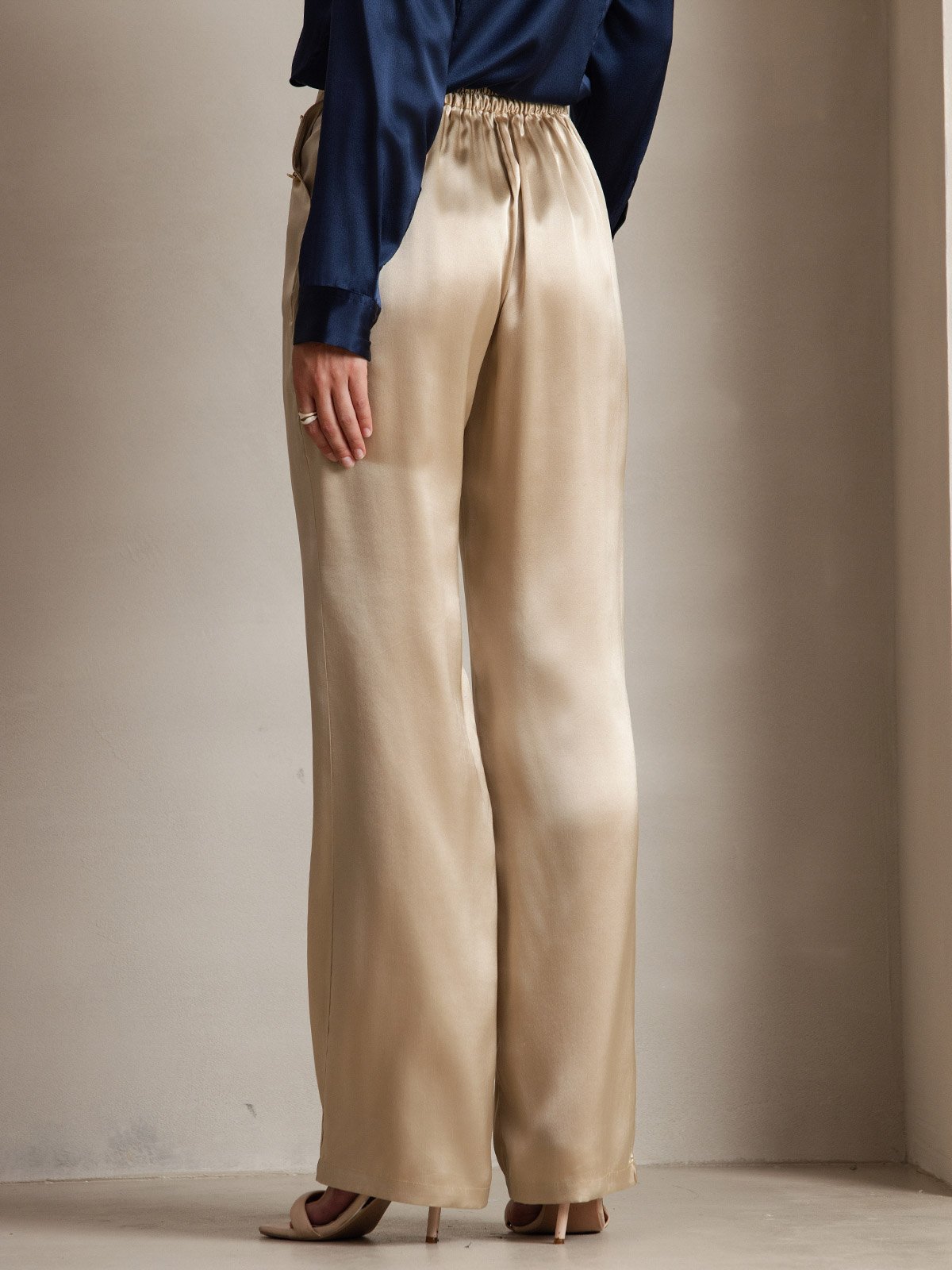 Women's 19Momme Silk High Waist Pants with Back Elastic Waist Design