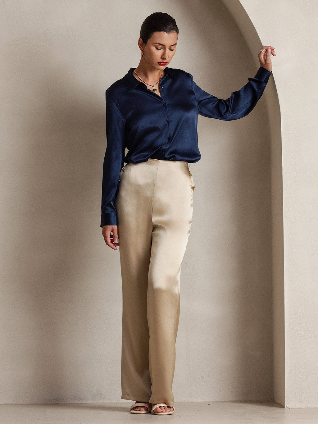 Women's 19Momme Silk High Waist Pants with Back Elastic Waist Design