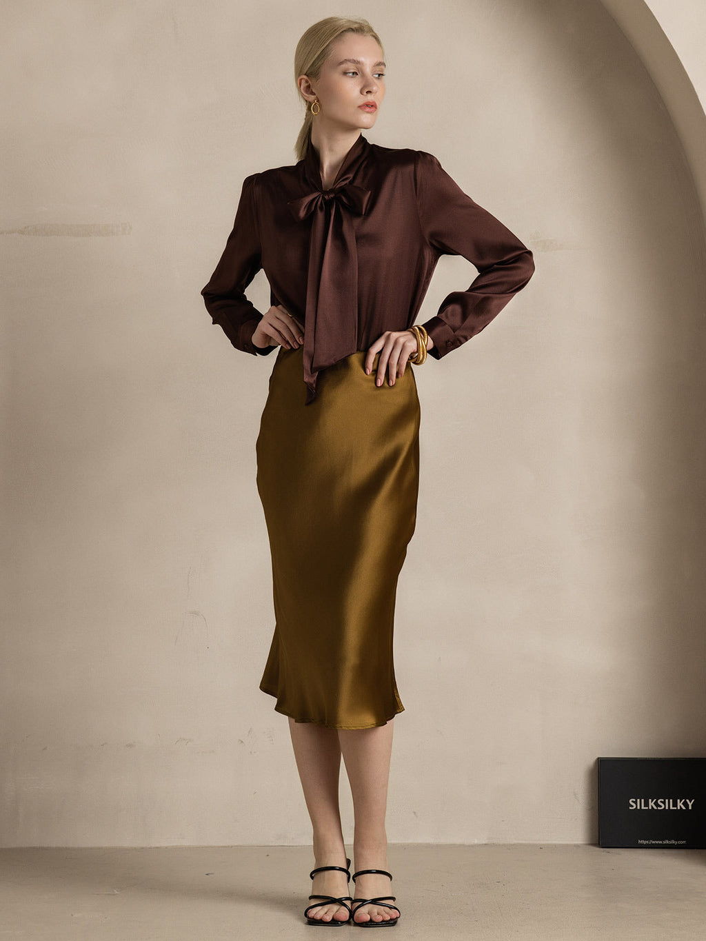 19Momme Silk Long Sleeve Tie Neck Blouse