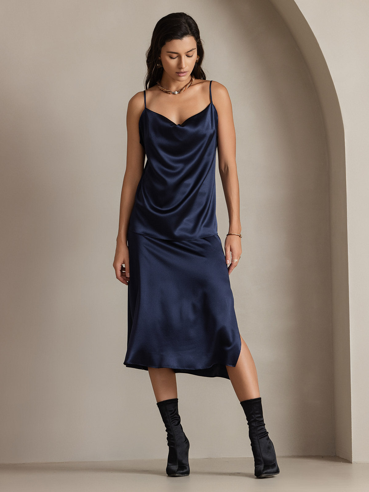19Momme Silk A Line Long Slit Skirt with Zipper Design