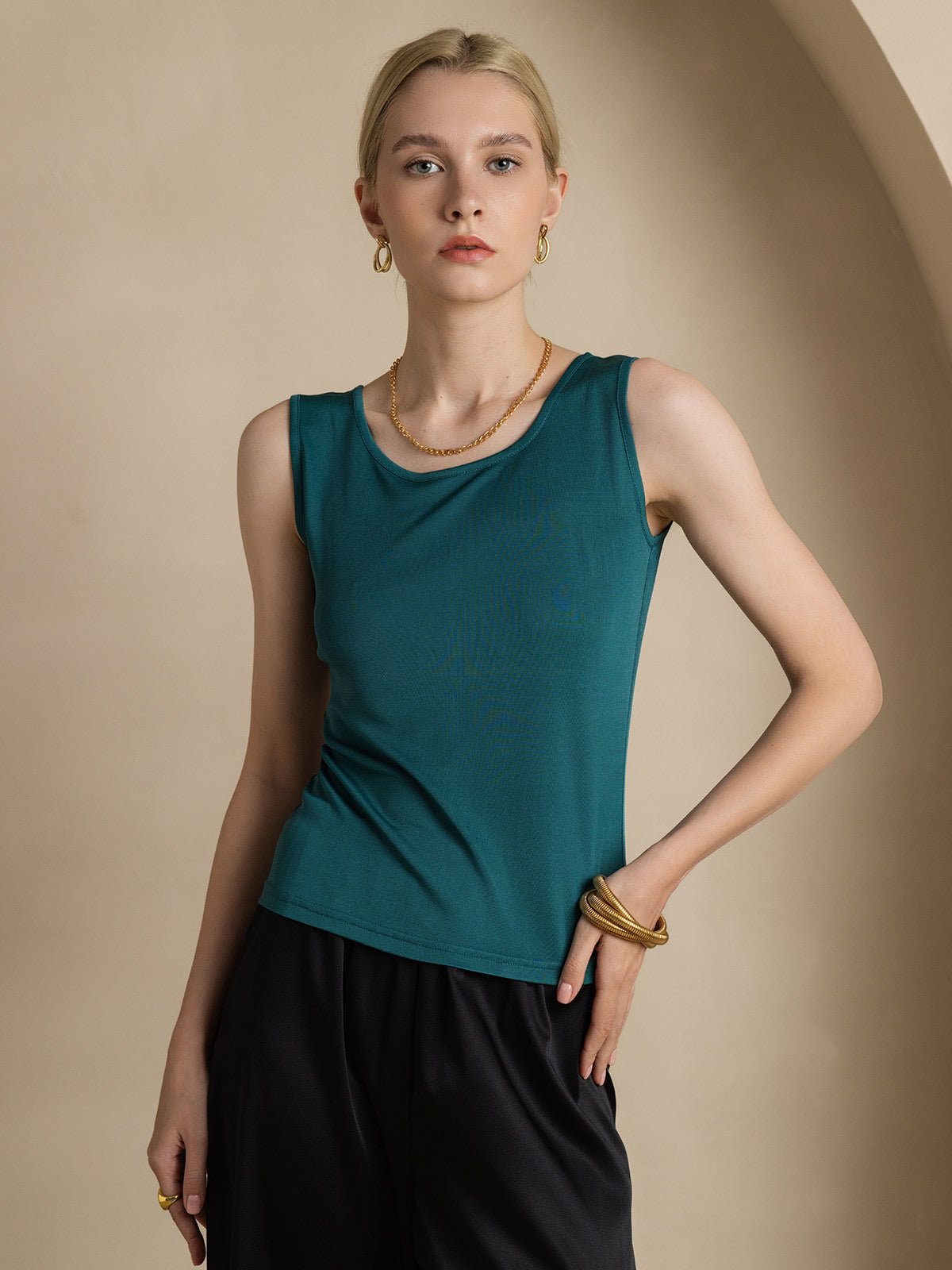 Silk Knitted Lounge Round-Neck Tank Top