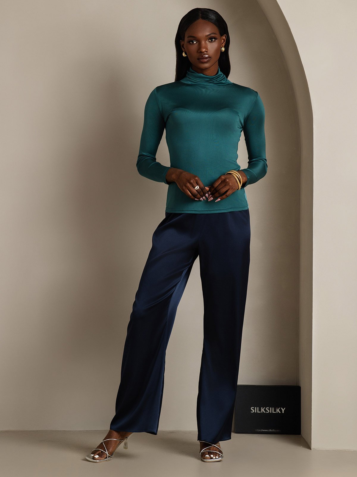 Silk Blend High Neck Long-Sleeved T-Shirt