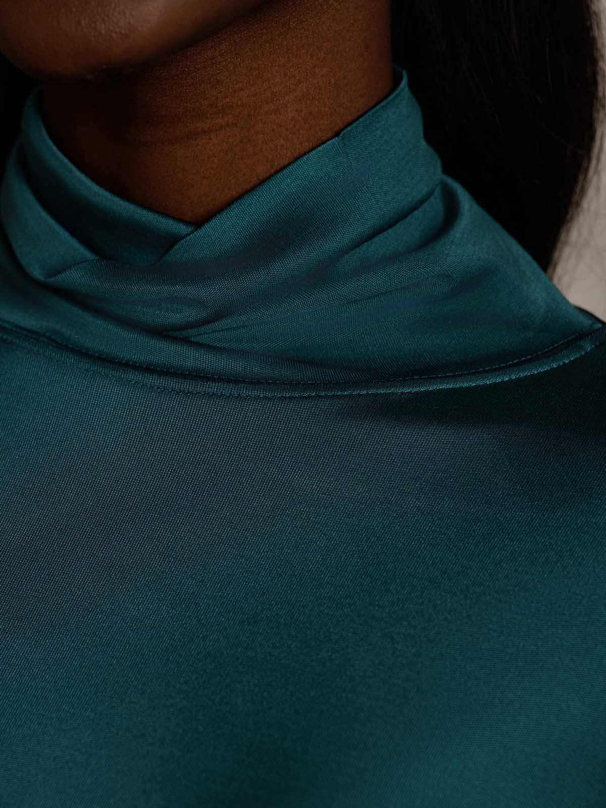 Silk Blend High Neck Long-Sleeved T-Shirt