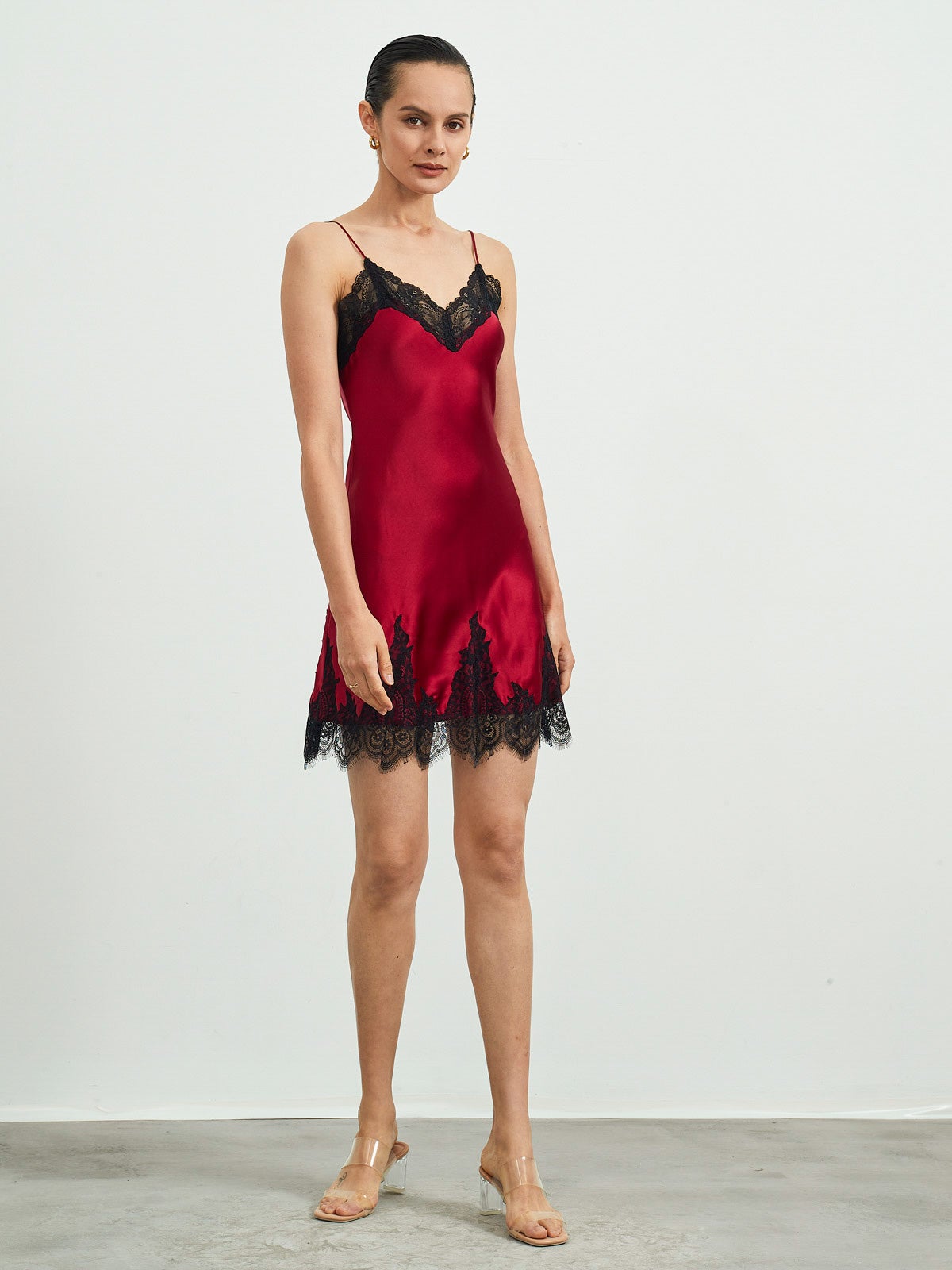 Pure Silk Spaghetti strap V-neck Short Nightgown