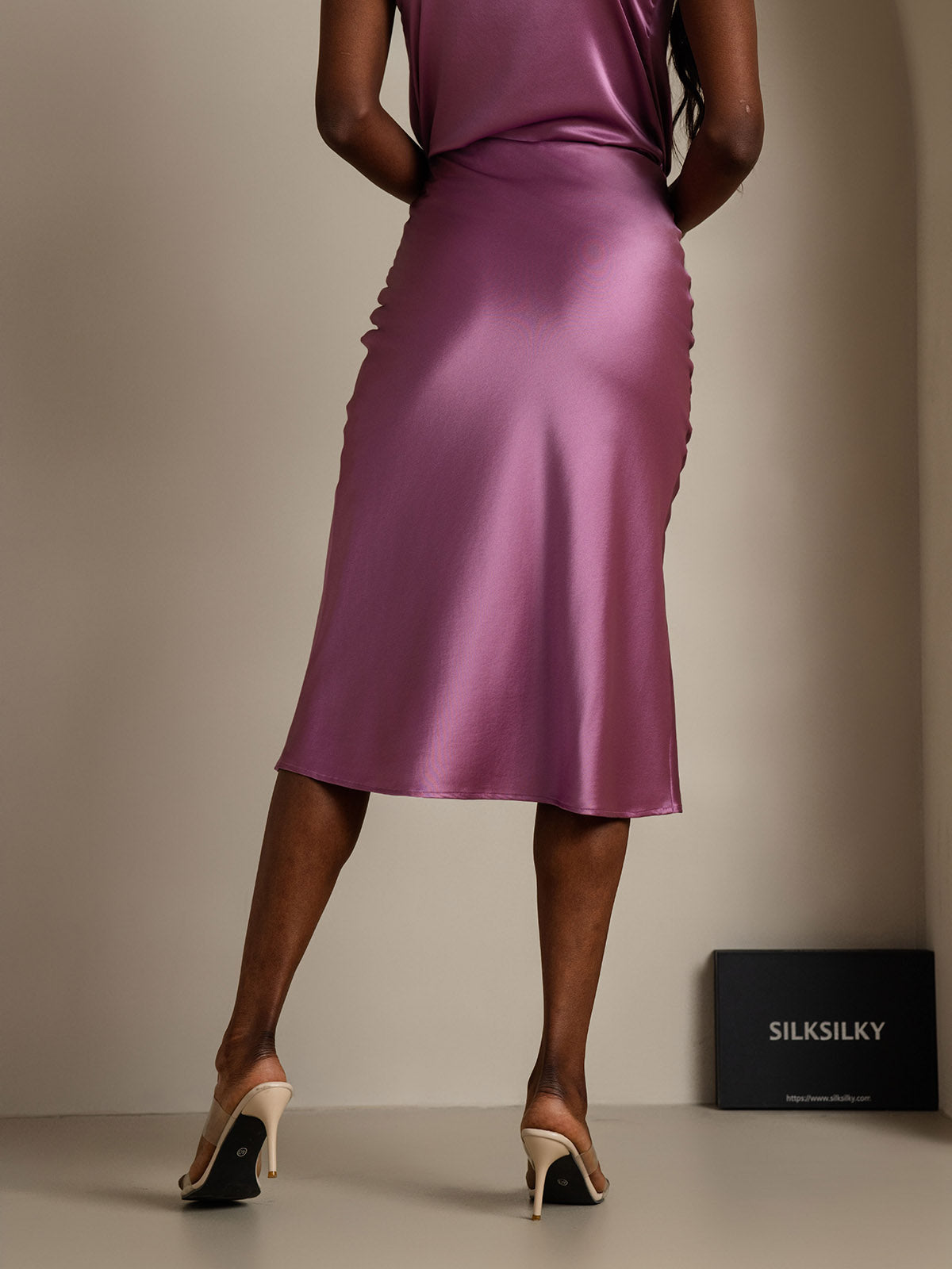 19Momme Pure Silk Stretch Long Straight Skirt