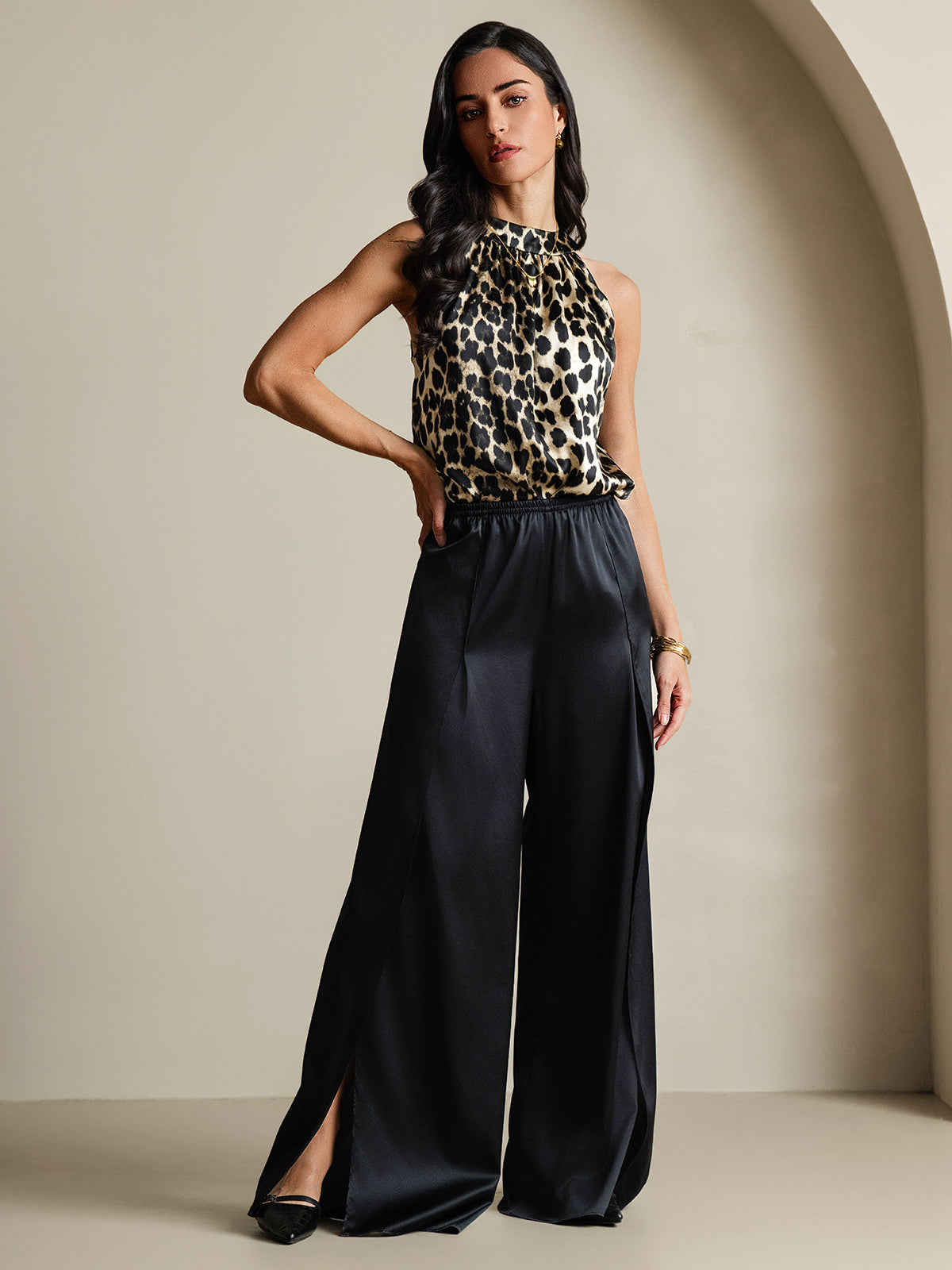 19Momme Silk Relaxed Sleeveless Halter Top