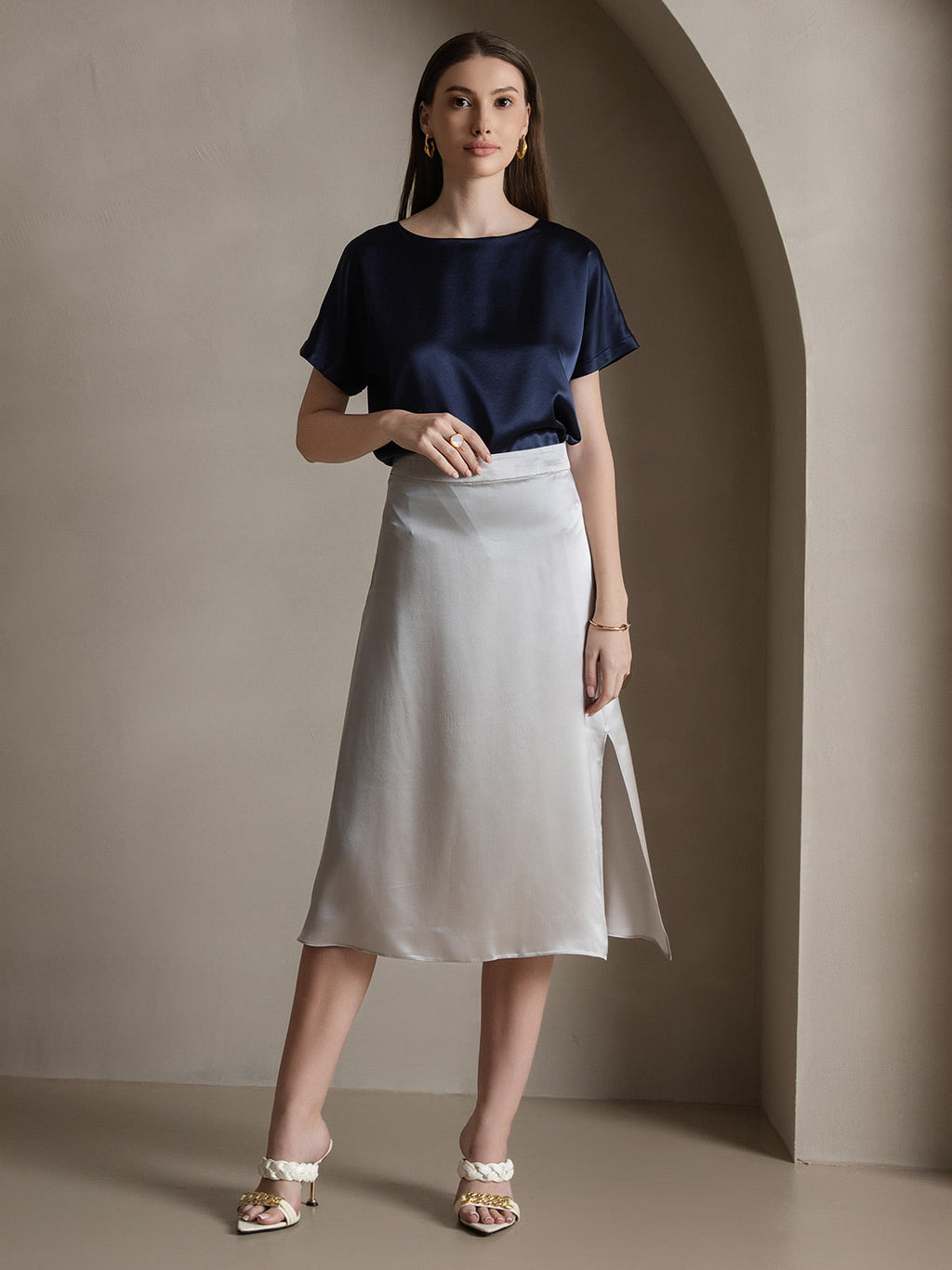 19Momme Silk A Line Long Slit Skirt with Zipper Design