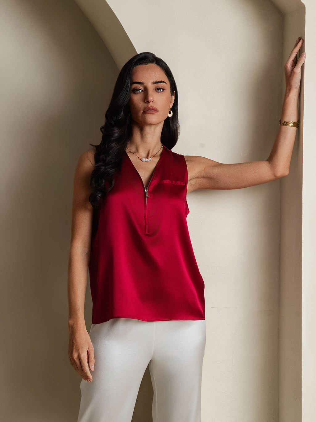 19Momme Silk Sleeveless V-Neck Blouse
