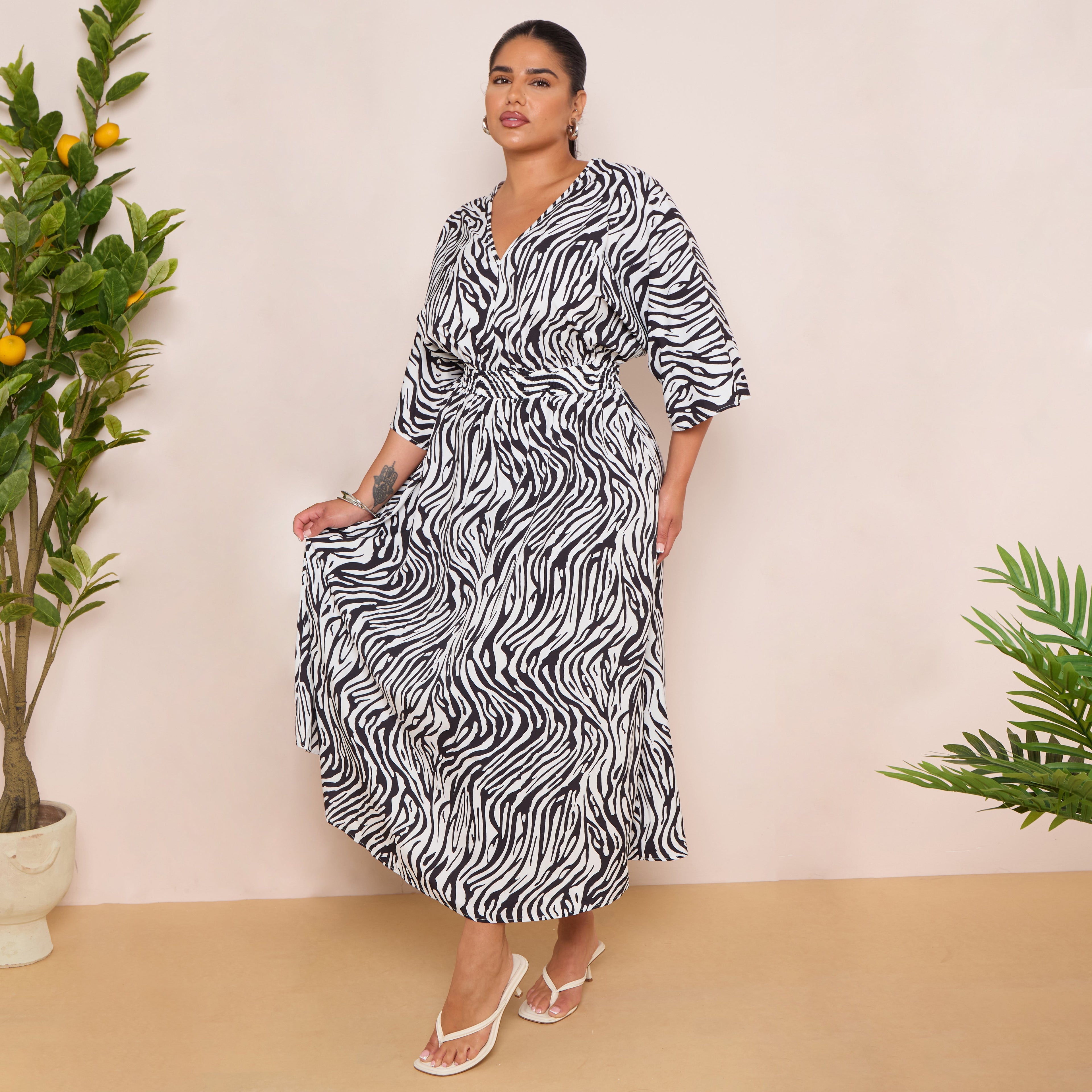 Long Sleeve Tie Back Maxi Dress in Burgundy Print