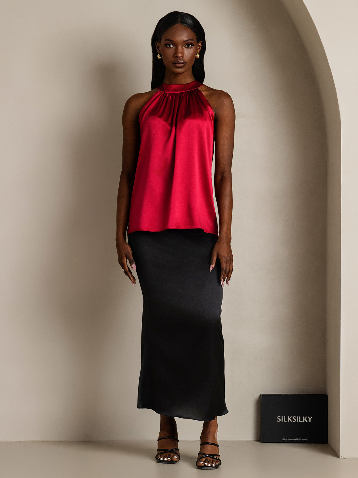 19Momme Silk Relaxed Sleeveless Halter Top