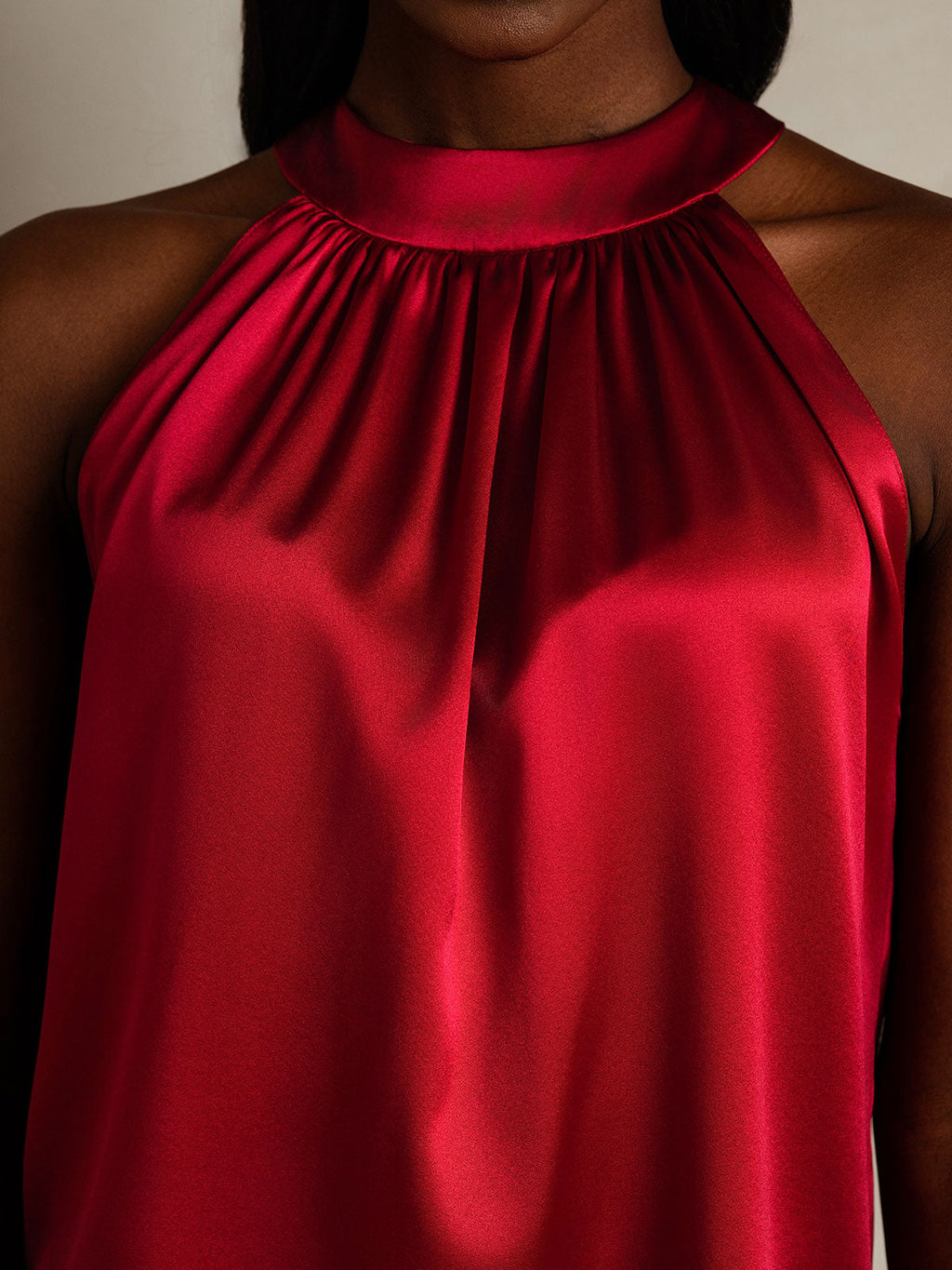 19Momme Silk Relaxed Sleeveless Halter Top